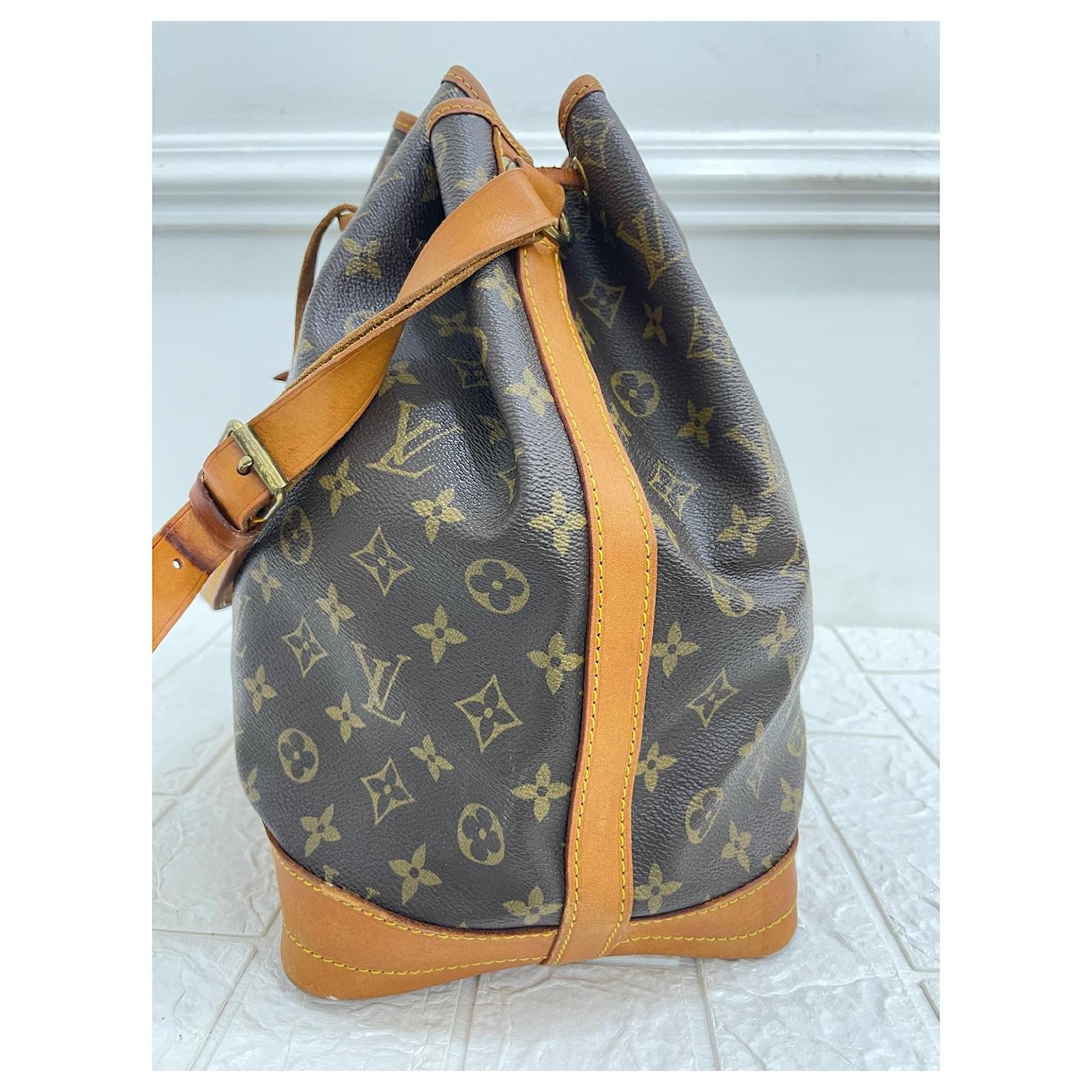 Louis Vuitton Bucket & Drawstring Bags for Women, Authenticity Guaranteed