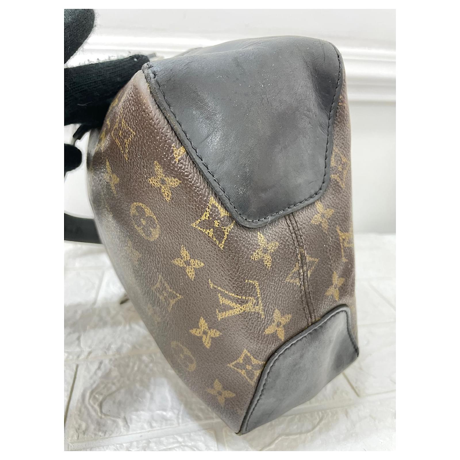 Louis Vuitton unisex messenger bag Multiple colors Cloth ref.539622 - Joli  Closet