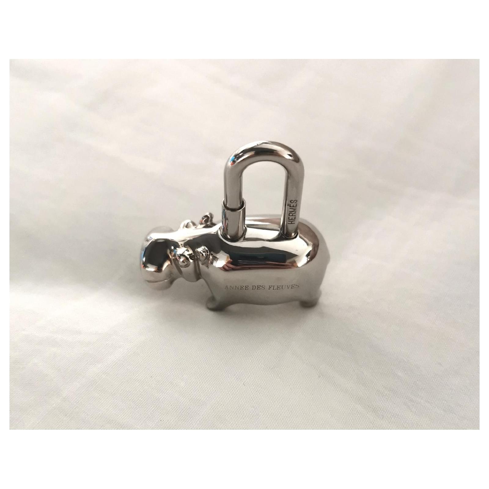 Hermès Hermes Hippopotamus Bag Charm Cadena Silver hardware Metal