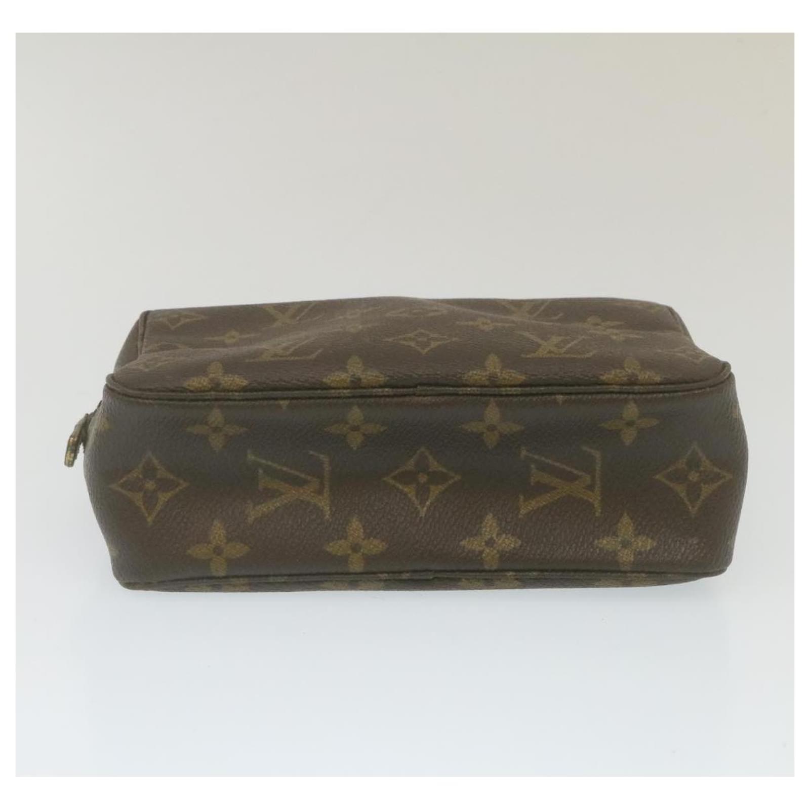 Louis Vuitton Trousse Toilette 18 Brown Cloth ref.181183 - Joli Closet