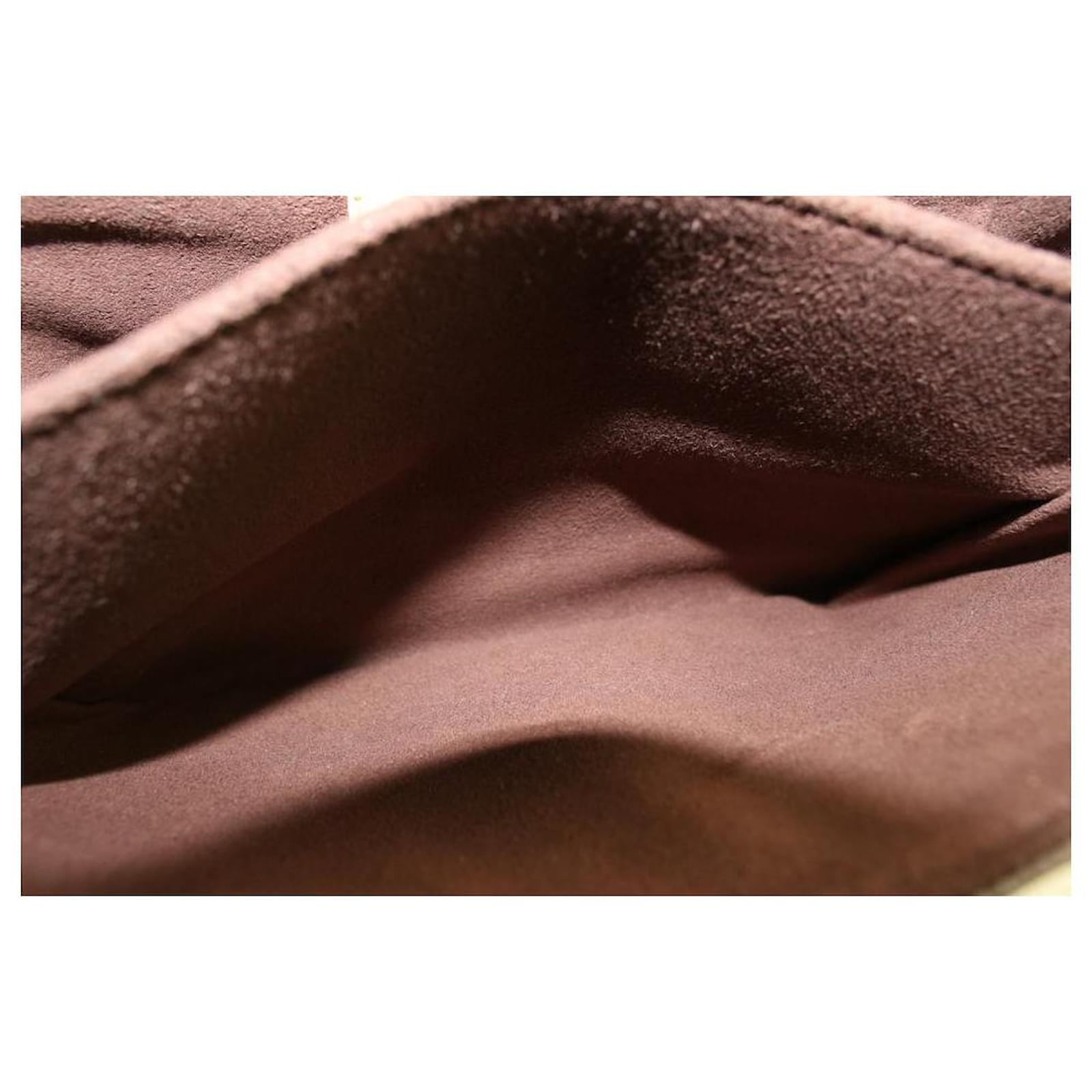 Louis Vuitton Monogram Pochette Metis Crossbody Bag Leather ref.540467 -  Joli Closet