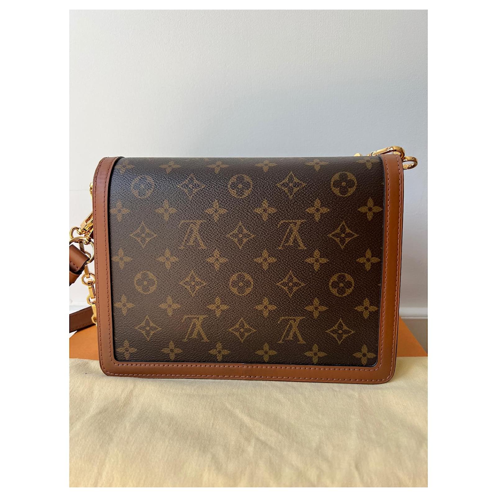 Dauphine leather handbag Louis Vuitton Brown in Leather - 32700331