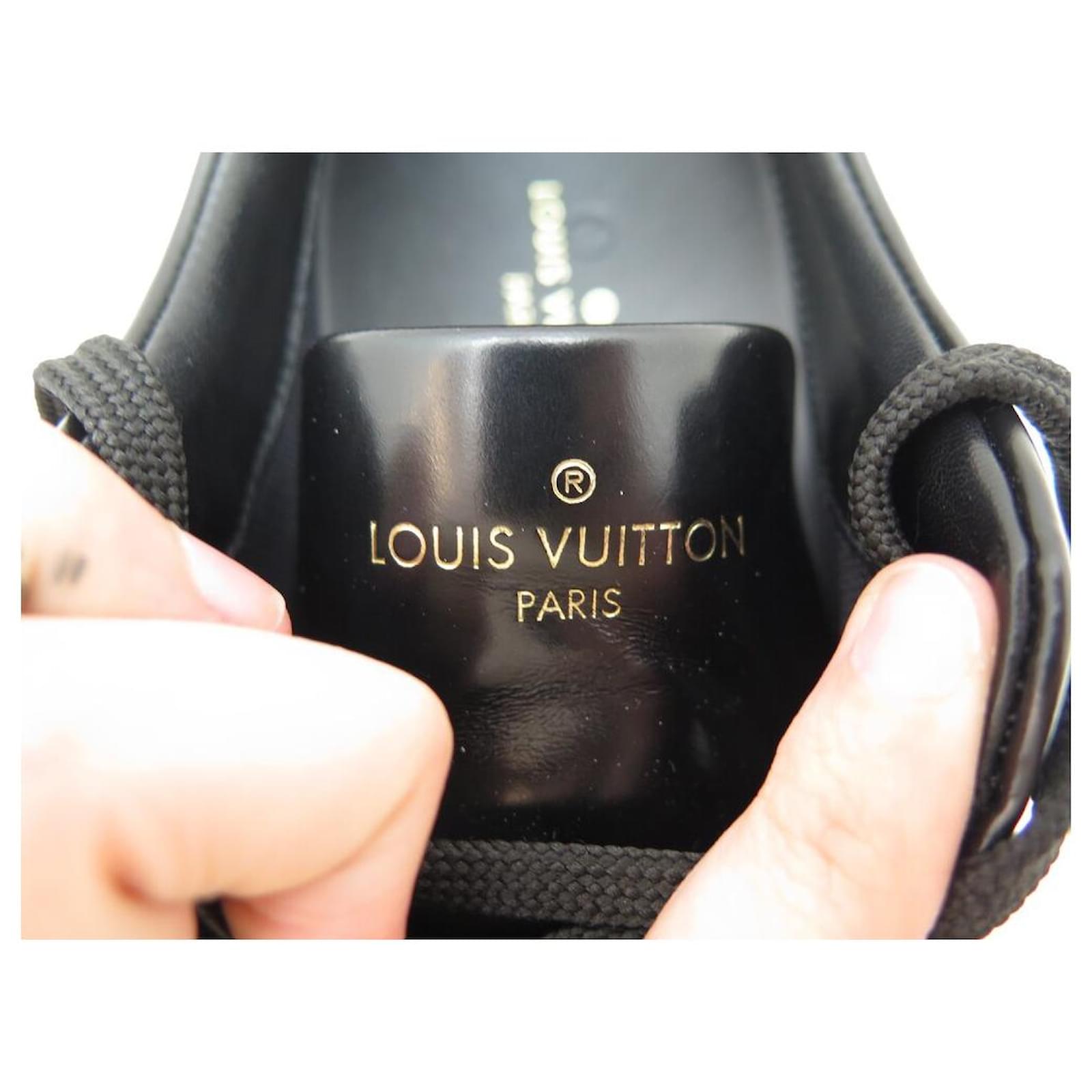 LOUIS VUITTON SHOES BEVERLY HILLS SNEAKERS 7 41 BLACK PATENT LEATHER SHOES  ref.491388 - Joli Closet