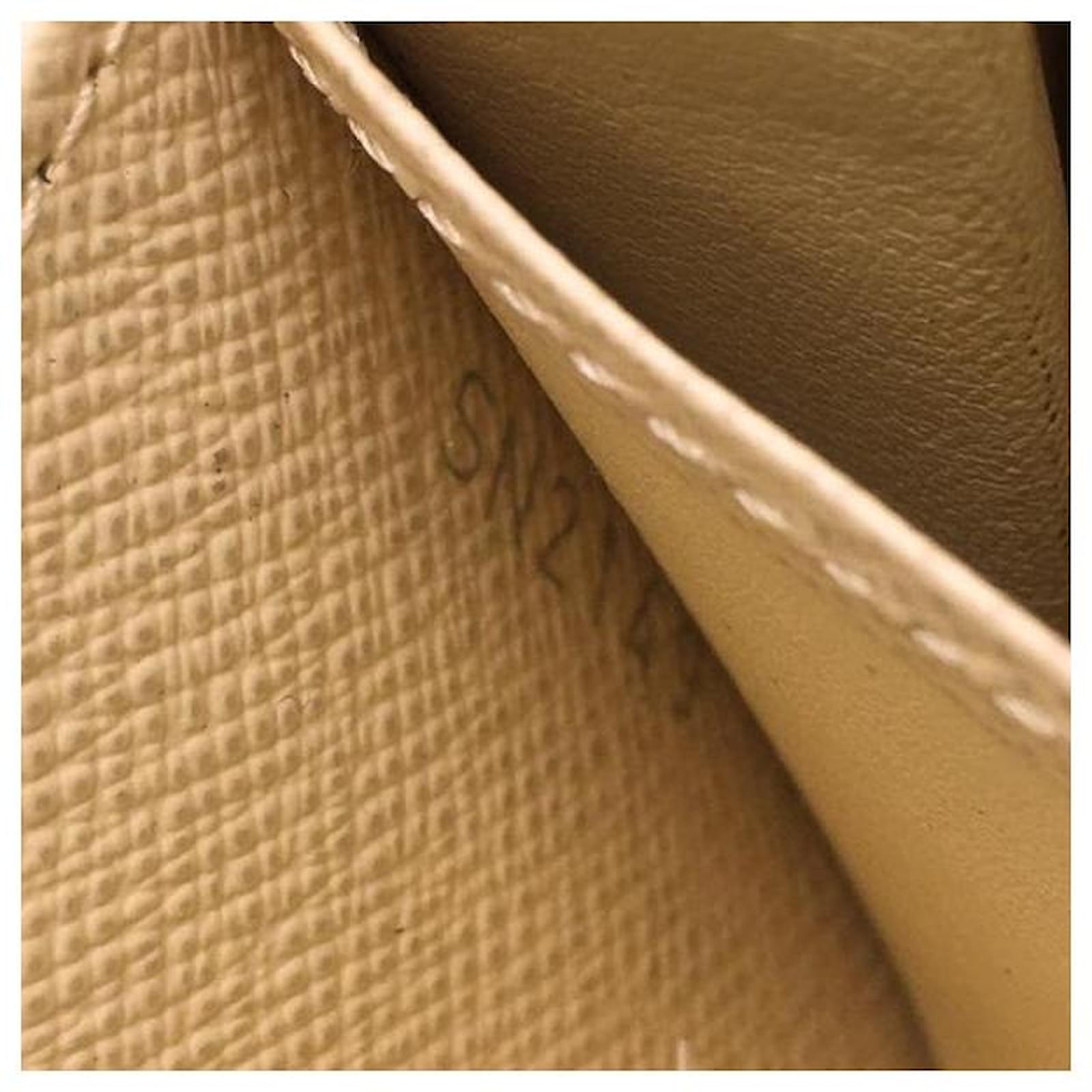 Louis Vuitton Pop Blue Limited Monogram Square Zip Around Card Wallet  Leather ref.543820 - Joli Closet