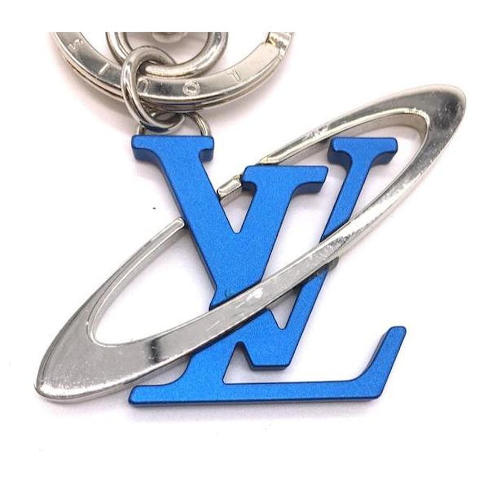 Portachiavi Louis Vuitton Silver Blue Satellite LV Iniziali