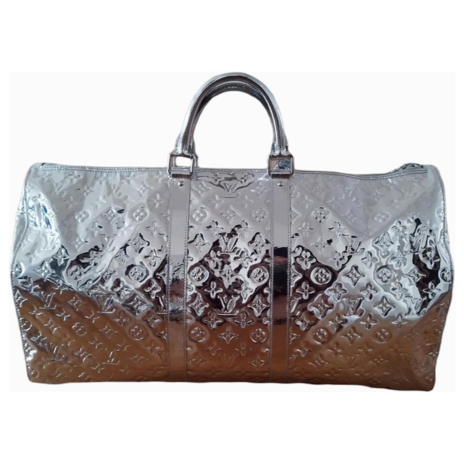 Louis Vuitton Keepall 55 silver mirror Silvery Plastic ref.544656 - Joli  Closet