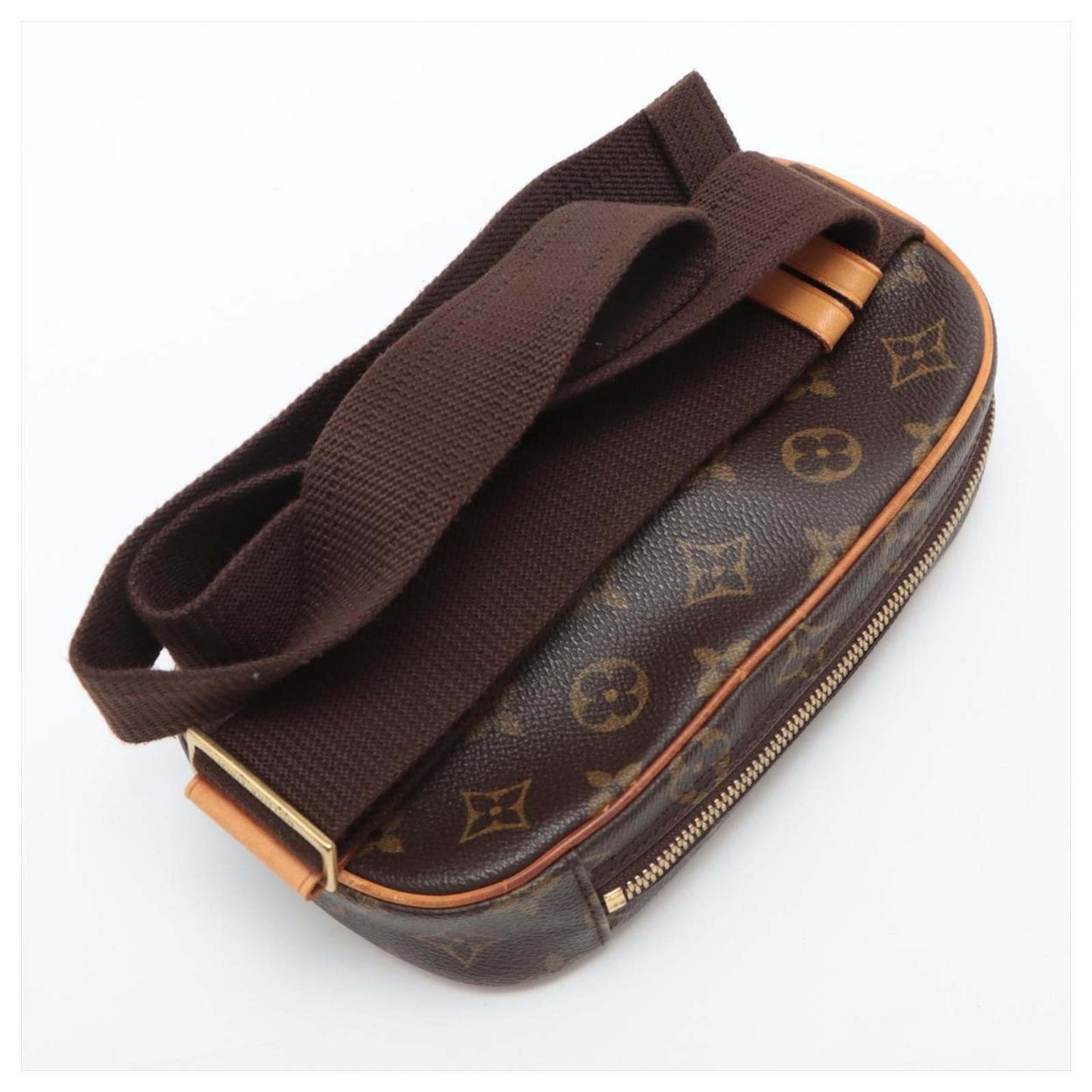 Louis Vuitton Pochette Gange Brown Cloth Ref544666 Joli Closet 9204