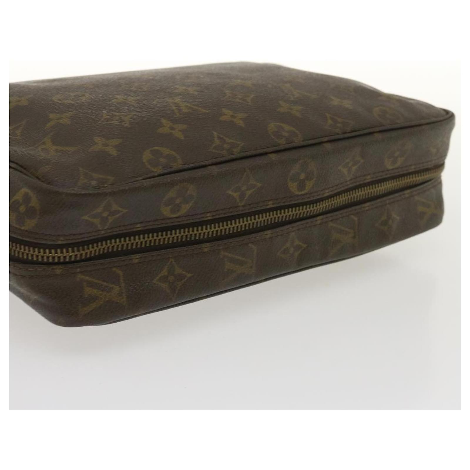 Louis Vuitton Trousse de Toilette 25 Brown Cloth ref.799959 - Joli