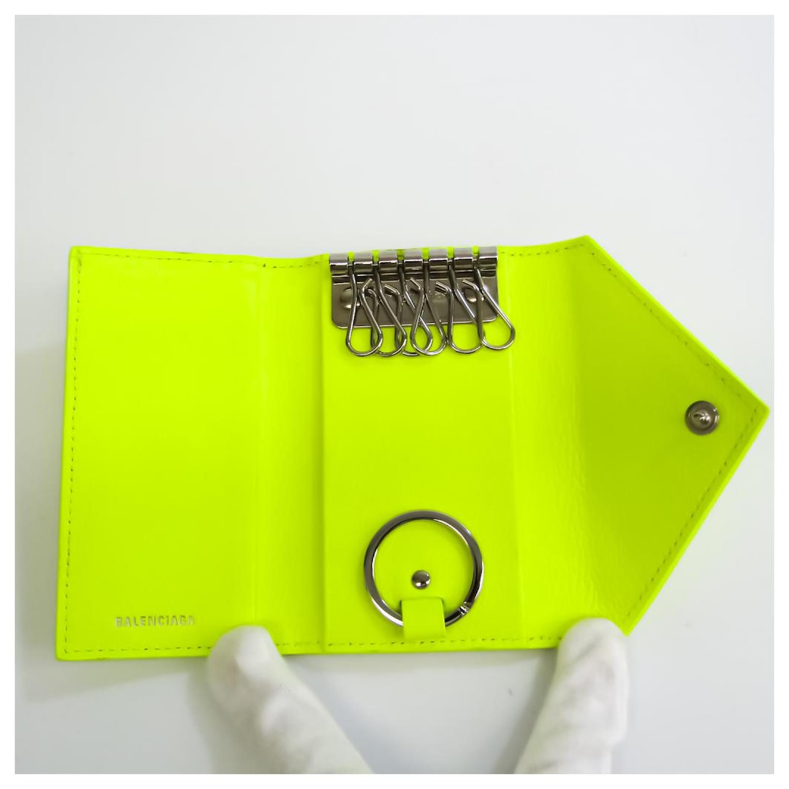 Balenciaga Card holder Green Leather ref.546478 Joli Closet