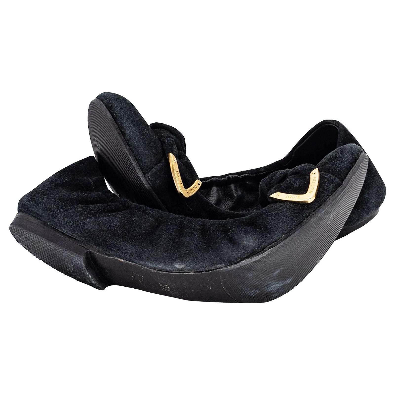 Louis Vuitton ballerinas in black suede with bows ref.548141 - Joli Closet