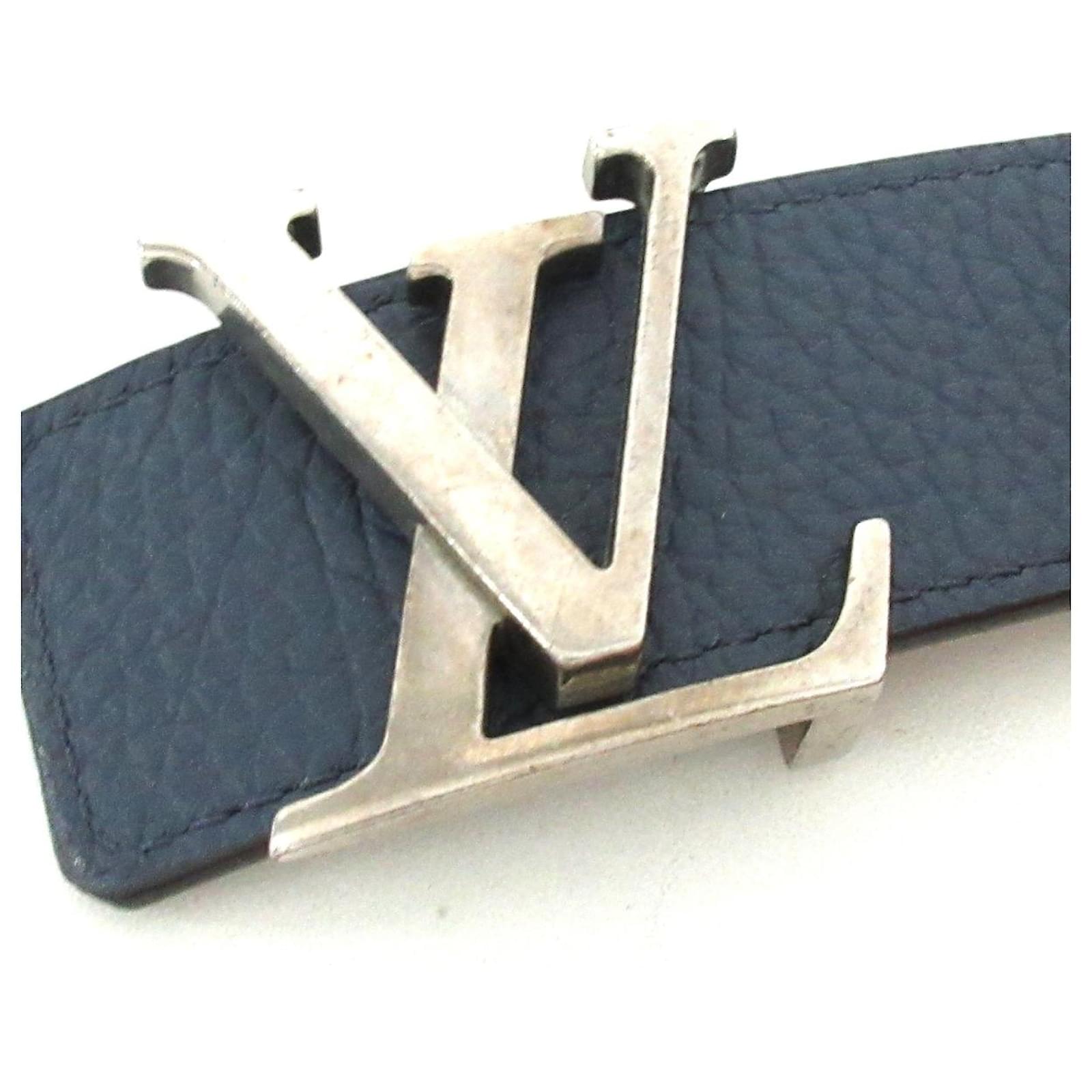 Louis Vuitton belt new Grey Leather ref.79382 - Joli Closet