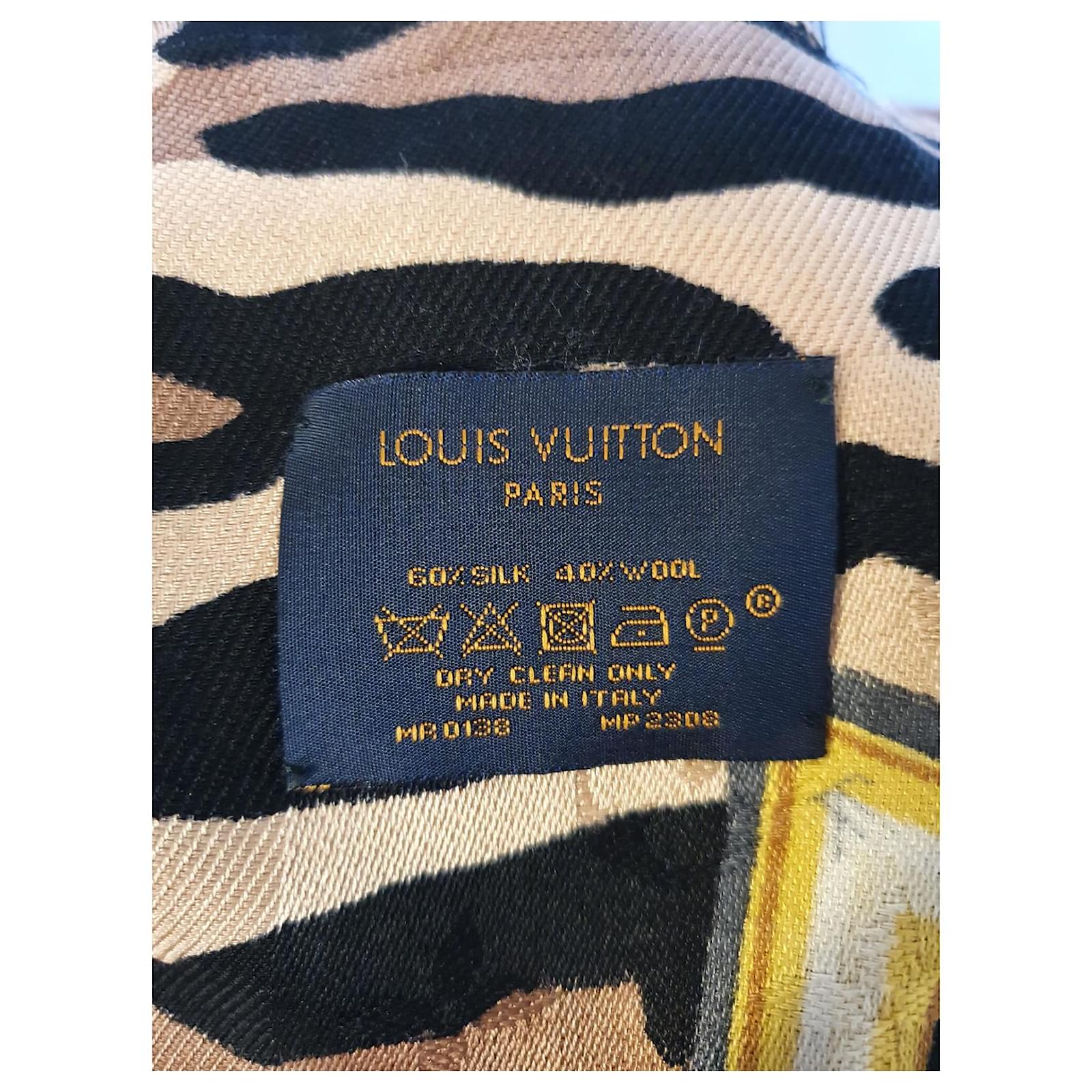 Louis Vuitton Chale Monogram Leopard print Cotton ref.549657