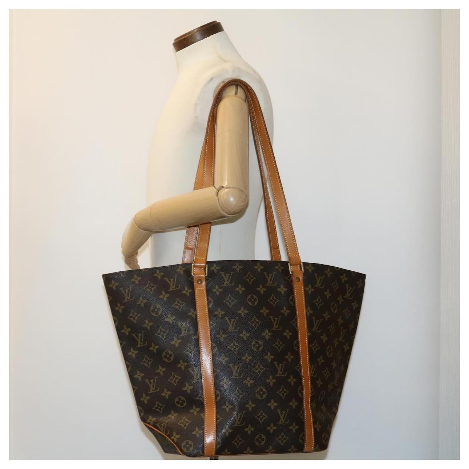 Louis Vuitton Sac Shopping Brown Cloth ref.505545 - Joli Closet