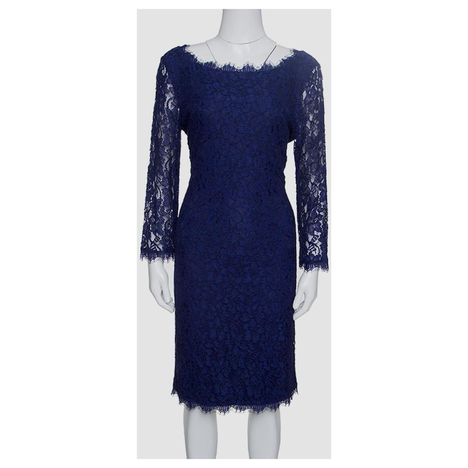 Diane Von Furstenberg DvF Zarita lace dress in navy Blue Navy blue ref.551456 - Joli Closet Diane Von Furstenberg DvF Zarita lace dress in navy Blue Navy blue ref.551456 - Joli Closet