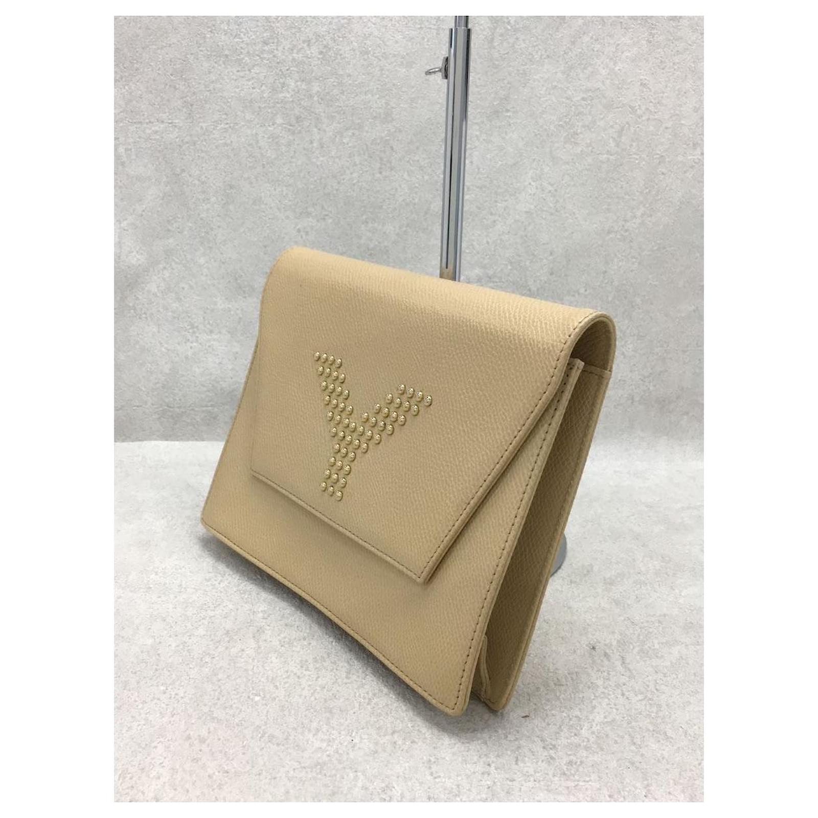 Used] YVES SAINT LAURENT ◇ Clutch bag / Y studs / leather / beige