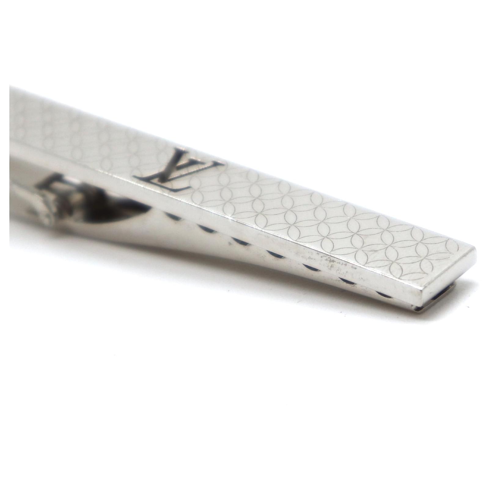 Louis Vuitton Tie clip Silvery Silver ref.276041 - Joli Closet