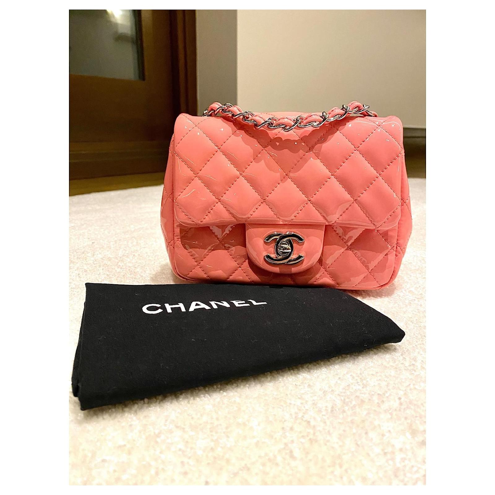 Timeless Chanel Classic Pink gesteppte Lackleder Mini Square Flap