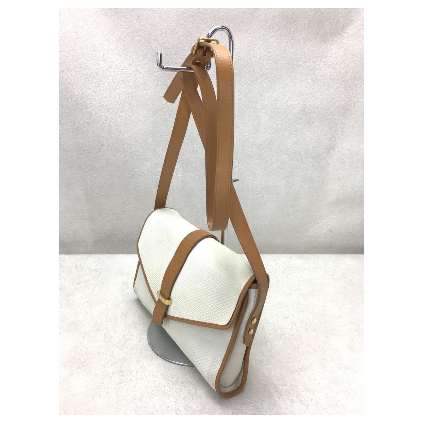 Used] YVES SAINT LAURENT ◇ Shoulder bag / Leather switching piping / Lining  brand logo / Metal fittings / PVC / White ref.554371 - Joli Closet