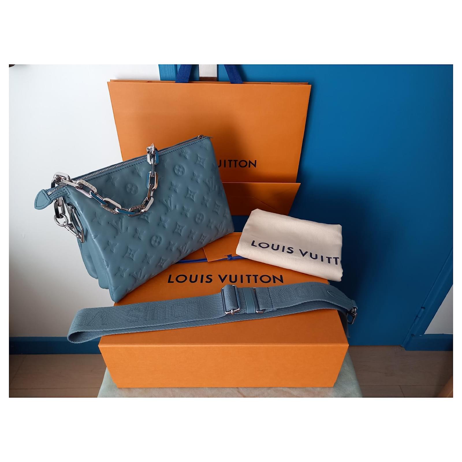 Louis Vuitton Coussin PM Bleu Glacier Bag Blue Lambskin ref.555169