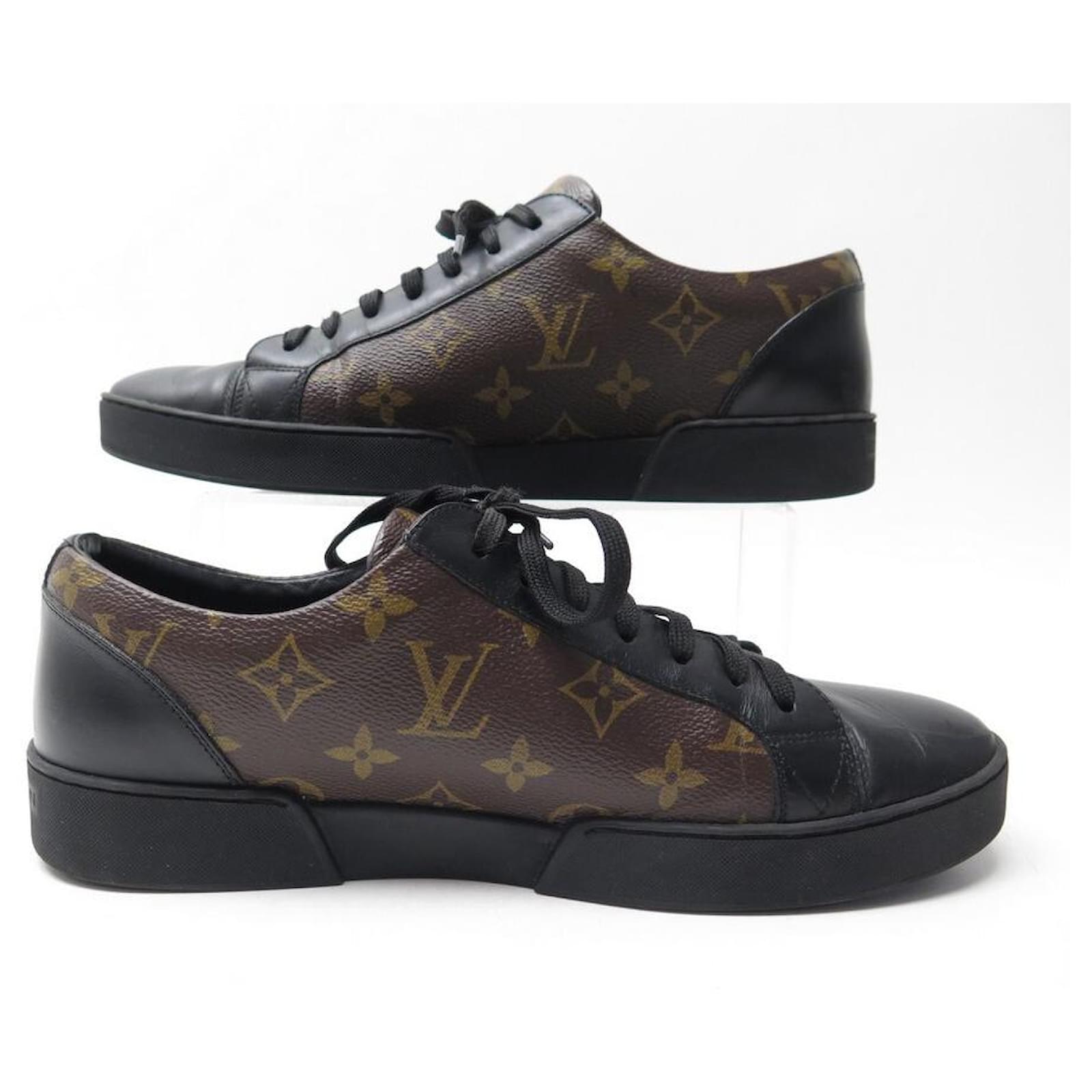 Louis Vuitton Sneakers Brown Black Leather ref.540015 - Joli Closet