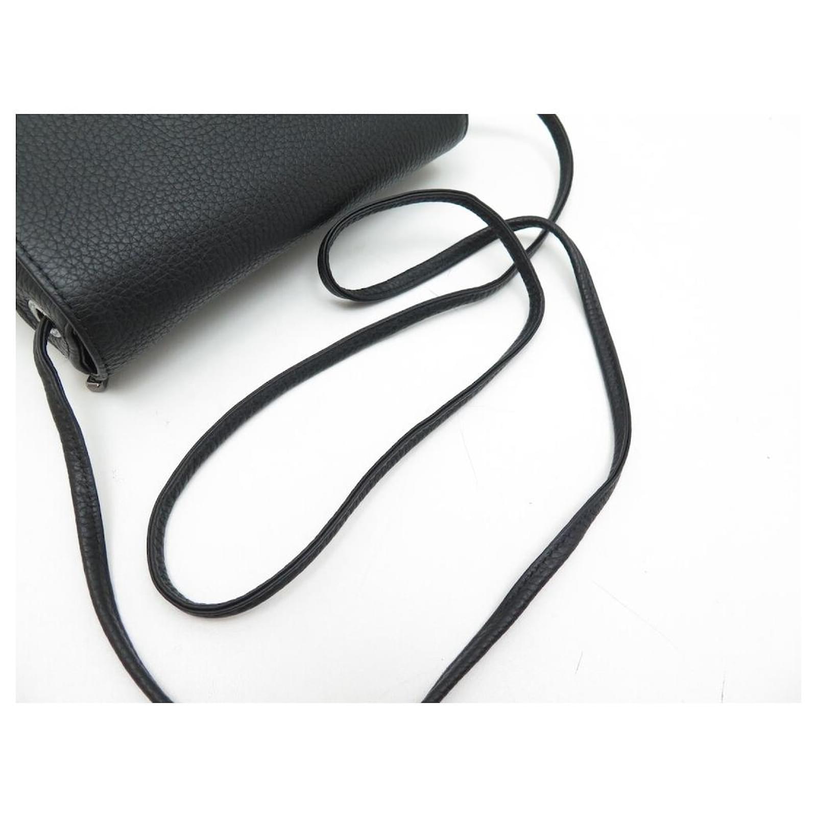 Longchamp Handbag Black Leather Nylon ref.74541 - Joli Closet