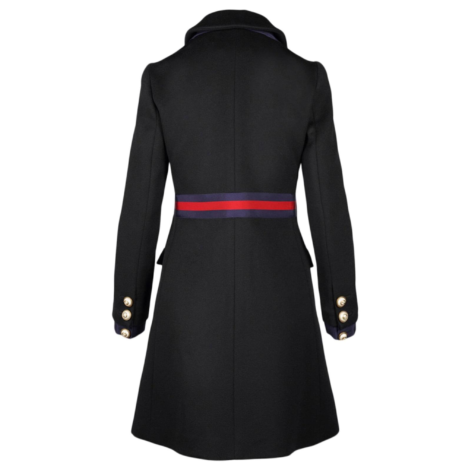 GUCCI★素敵！WOOL REMOVABLE BOW CUFFS COLLAR COAT Gucci Wool Removable Bow Cuffs Collar Coat Pink Size 38 Used