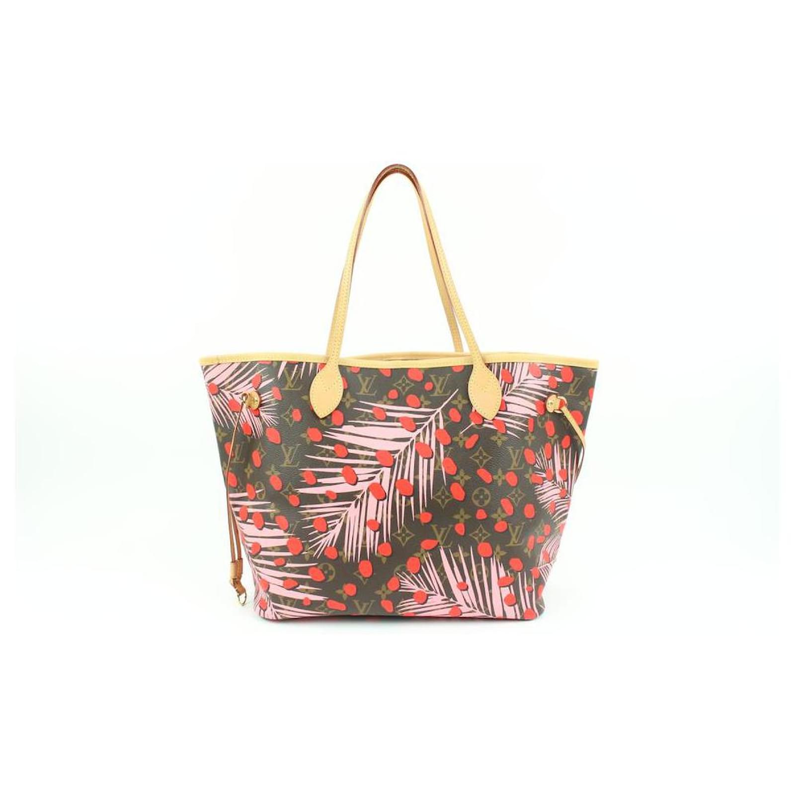 Louis Vuitton Rare Palm Springs Jungle Dots Neverfull MM Tote with Pouch  Leather ref.557680 - Joli Closet