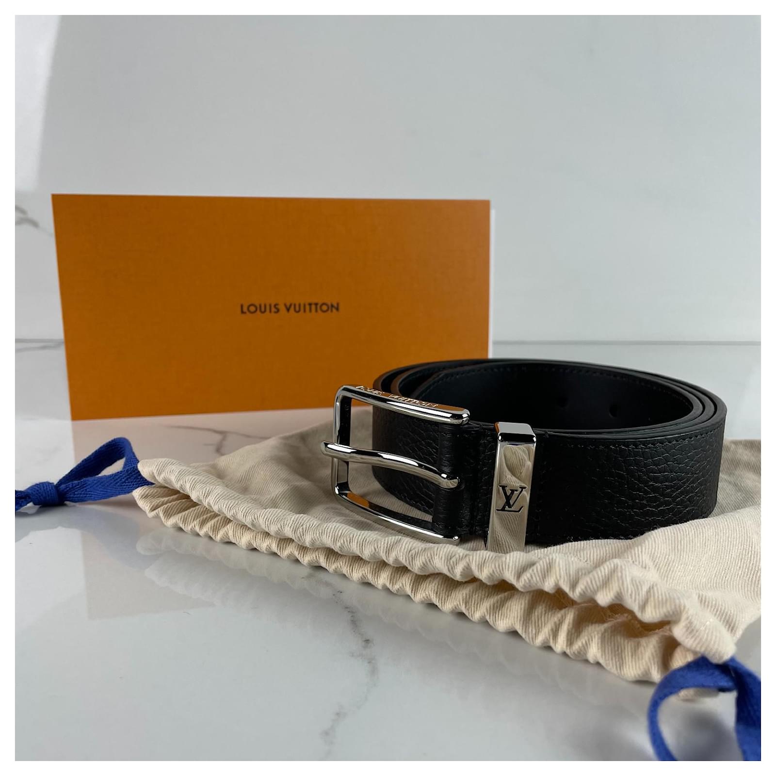 Louis Vuitton Black Leather Pont Neuf 35 mm Belt ○ Labellov ○ Buy and Sell  Authentic Luxury