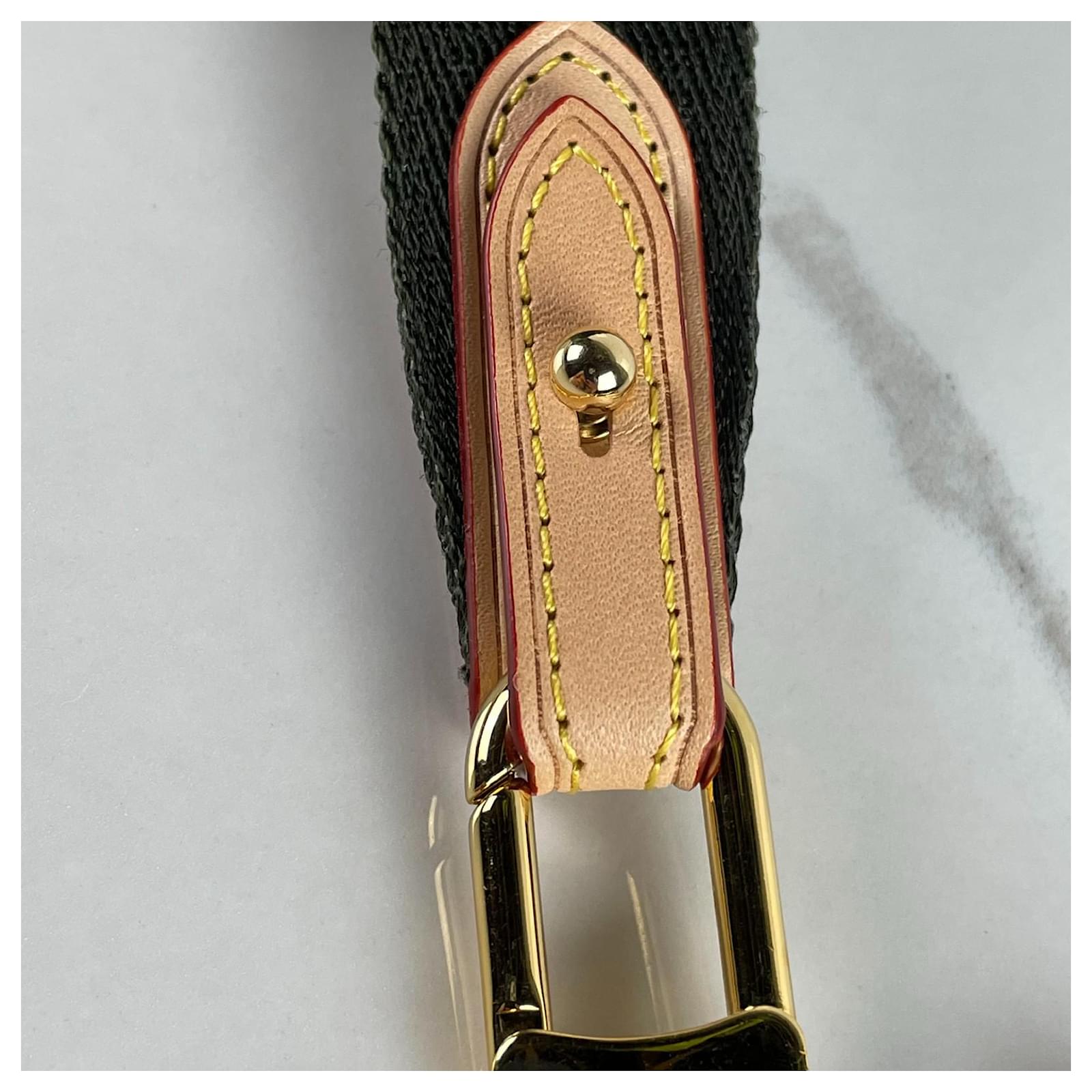 Louis Vuitton Keychain Lanyard Multipocket Brown Cloth ref.558352 - Joli  Closet