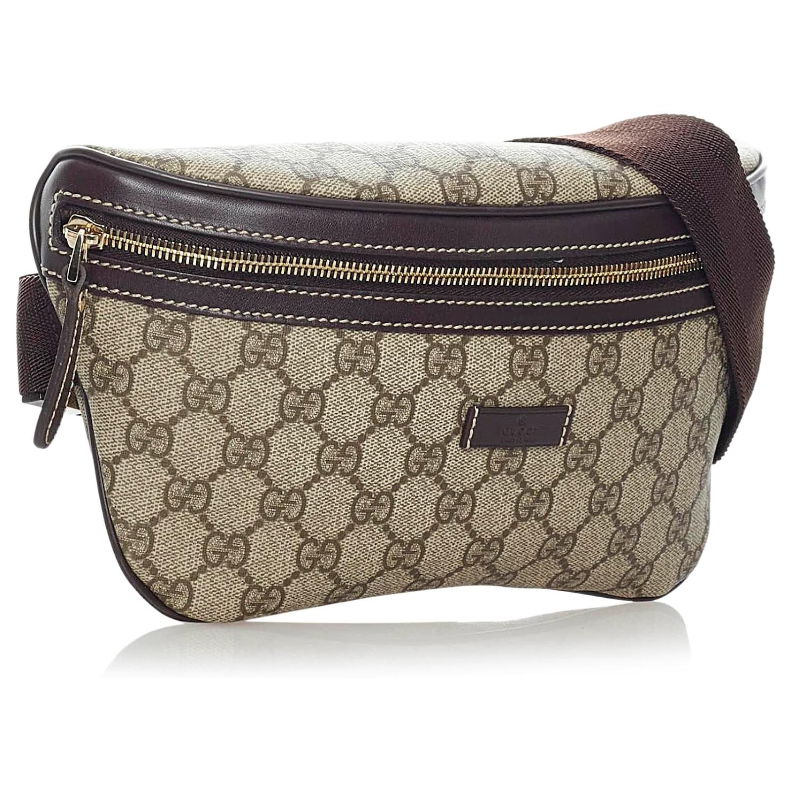 Gucci Brown GG Supreme Travel Bag Black Beige Leather Cloth Pony-style  calfskin Cloth ref.330881 - Joli Closet