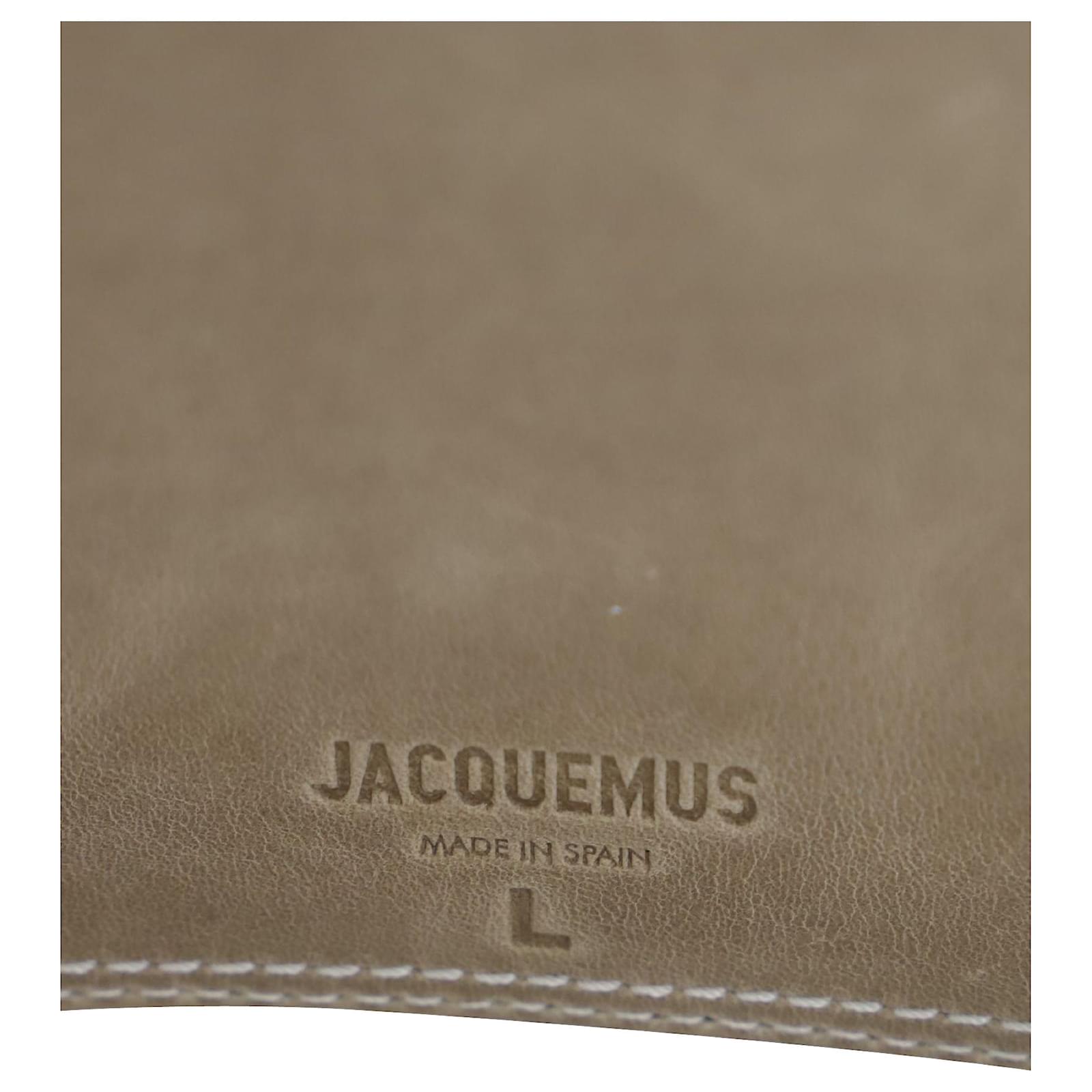 Jacquemus Porte Wristlet Wallet in Beige Leather ref.527329 - Joli Closet