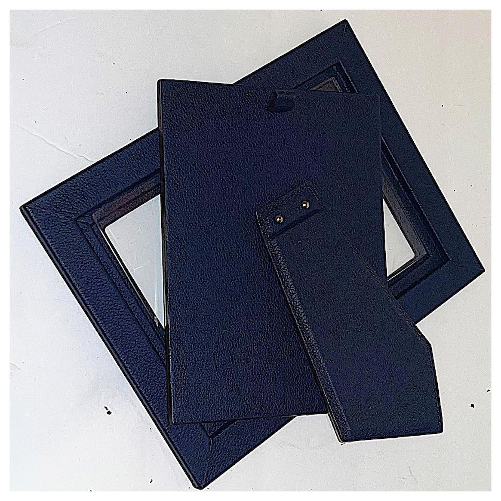 Louis Vuitton Lumineuse Golden Navy blue Leather ref.52844 - Joli Closet