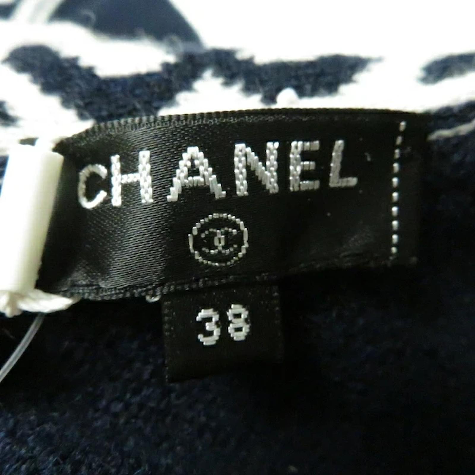 Chanel Knitwear Navy blue Cashmere ref.561137 - Joli Closet