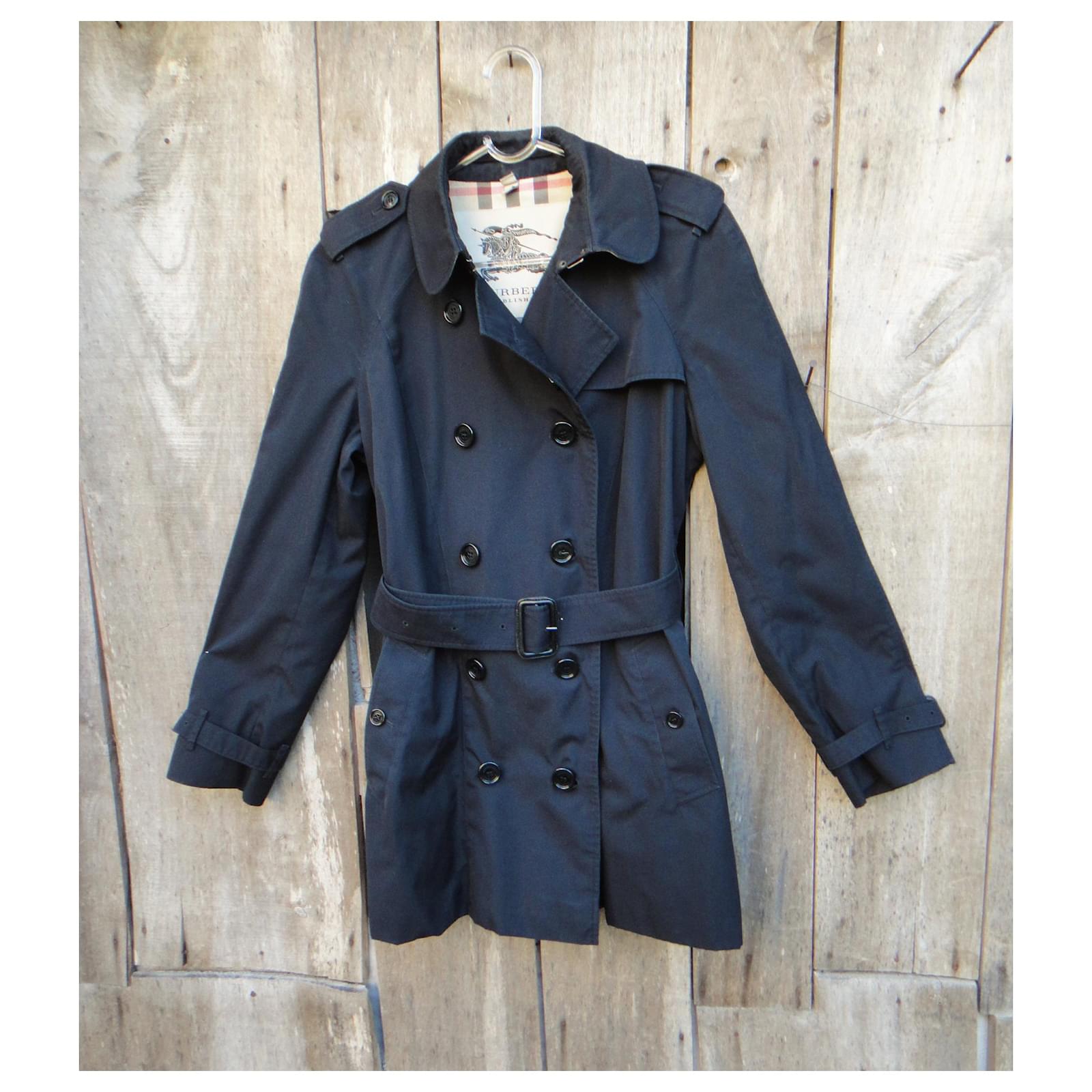 Burberry short trench coat size 40 Black Cotton Polyester  - Joli  Closet
