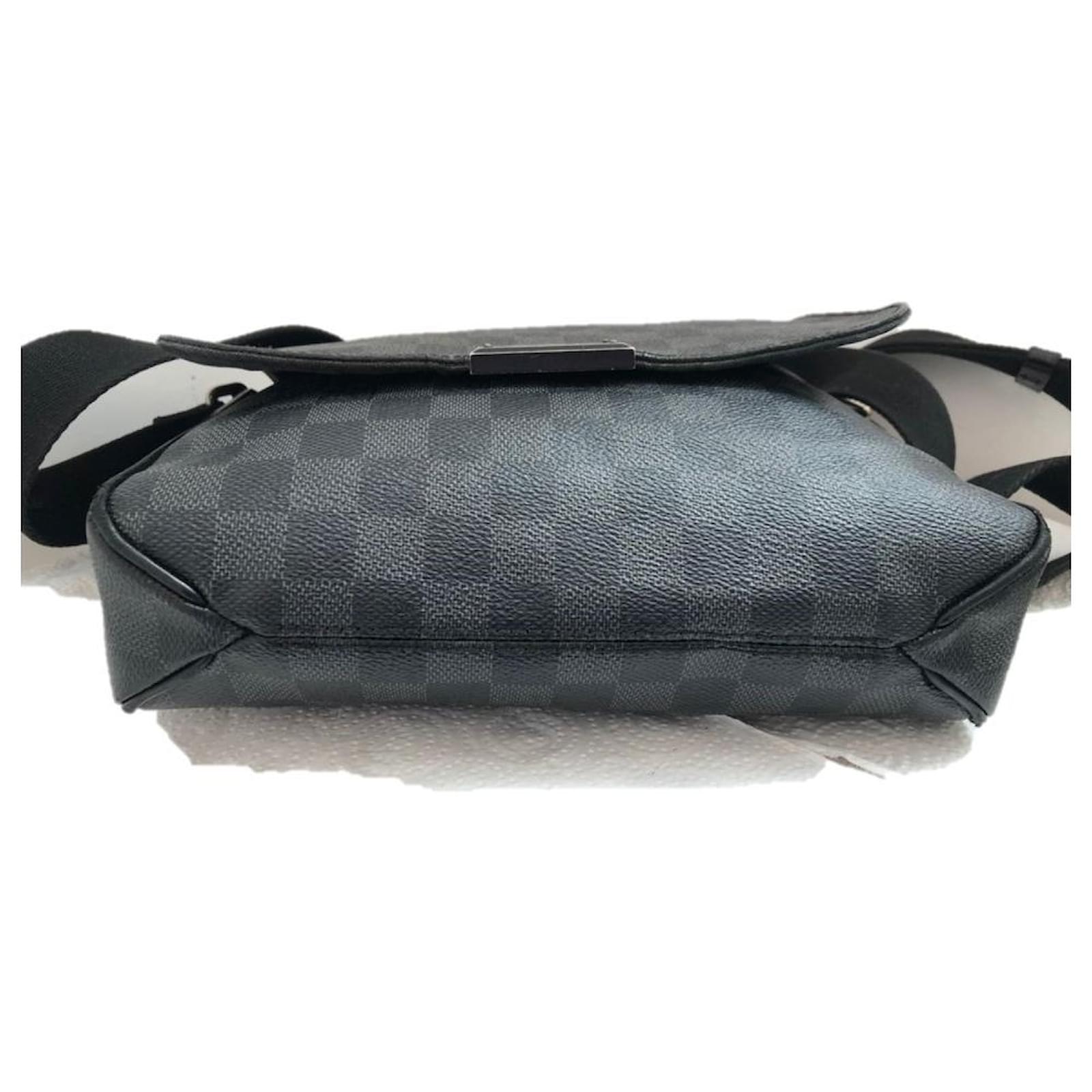 Louis Vuitton Large Bag M tote44733 Black Cloth ref.227875 - Joli