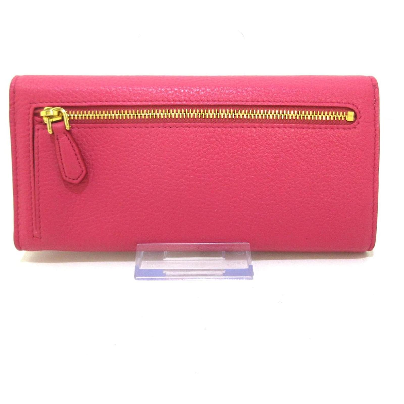 PRADA wallet Pink Leather ref.561525 - Joli Closet
