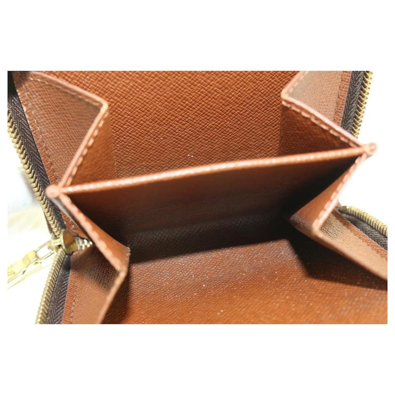 Louis Vuitton Monogram Compact Wallet Zippy Snap Zip ref.561639