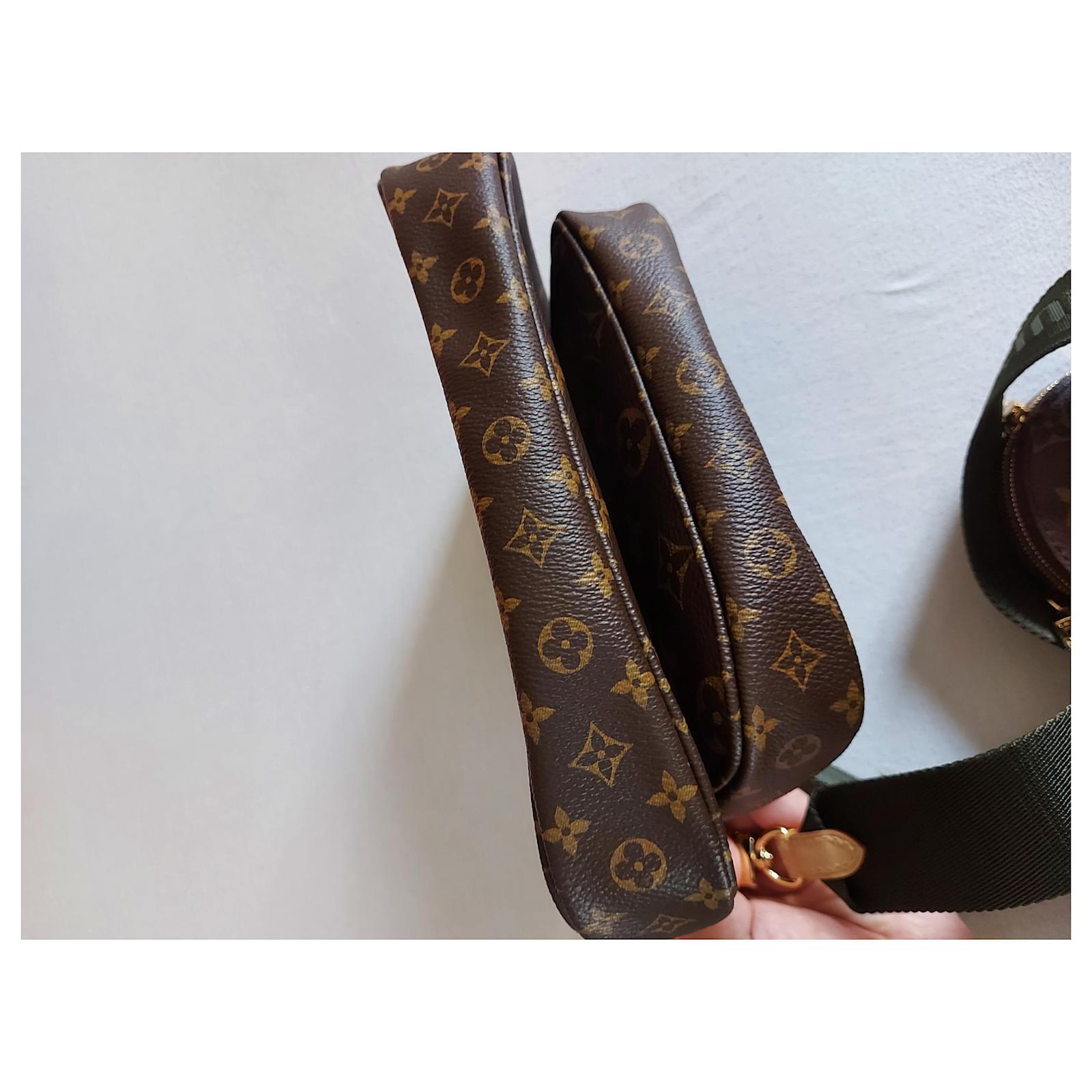 Louis Vuitton Khaki Multi Pochette Accessoires – MILNY PARLON