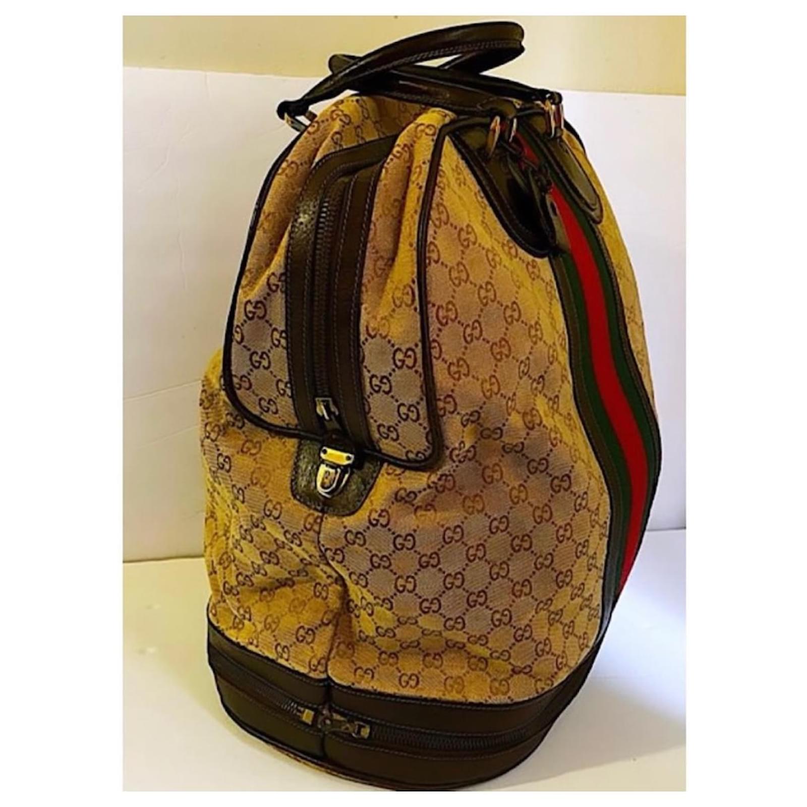Gucci Rare Vintage Monogram GG Jacquard Web Travel Bag Beige Cloth  ref.562457 - Joli Closet