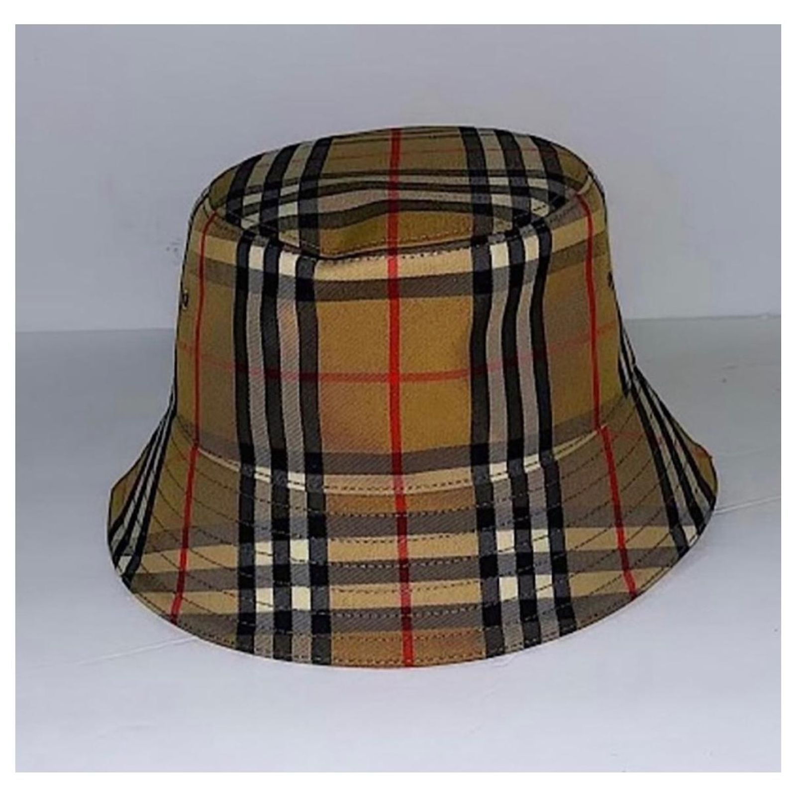 Burberry CheckNova Bucket Hat Burberry × Designer × Luxury Burberry Bucket Hat Wool  main image 2