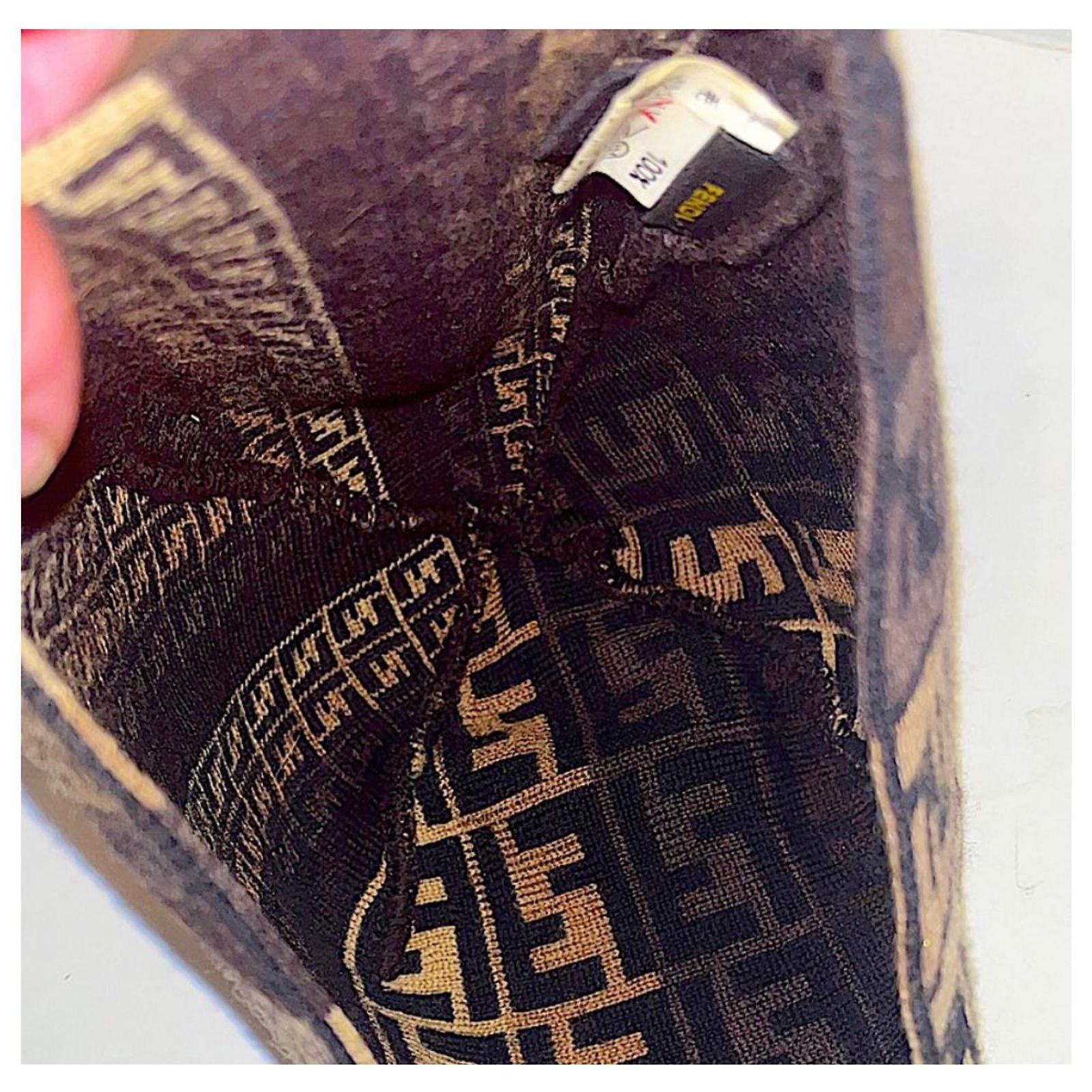 Authentic Vintage Fendi Multicolor Zucca FF Knit Wool Beanie Fendi Multicolor Zucca Bag | Grailed main image 2