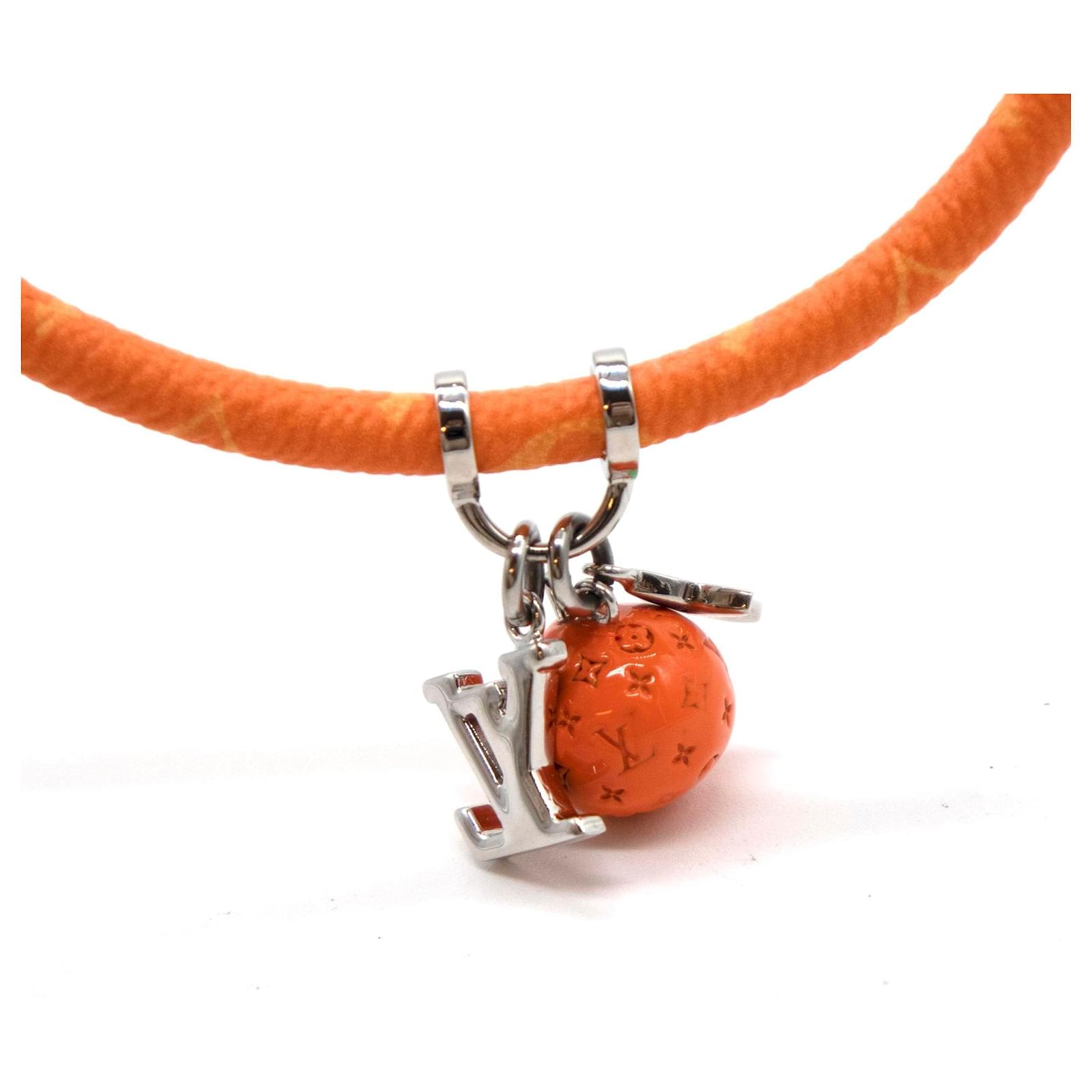 Louis Vuitton Orange Monogram Hang It Bangle Size 21 Leather ref.565593 -  Joli Closet