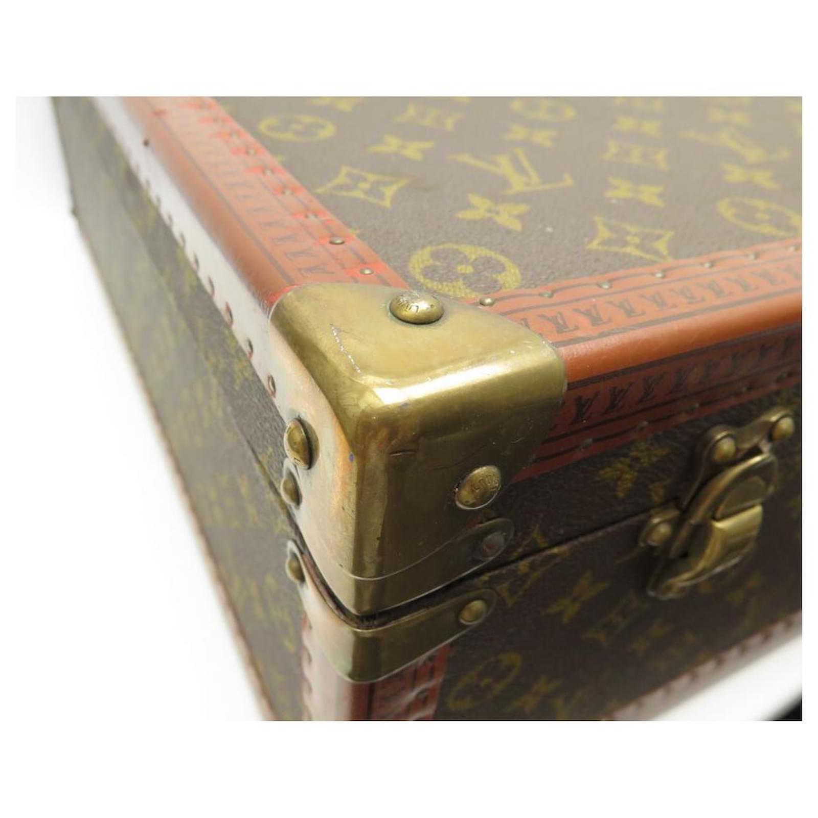 Louis Vuitton Vintage Alzer Travel Suitcase Brown ref.797047 - Joli Closet