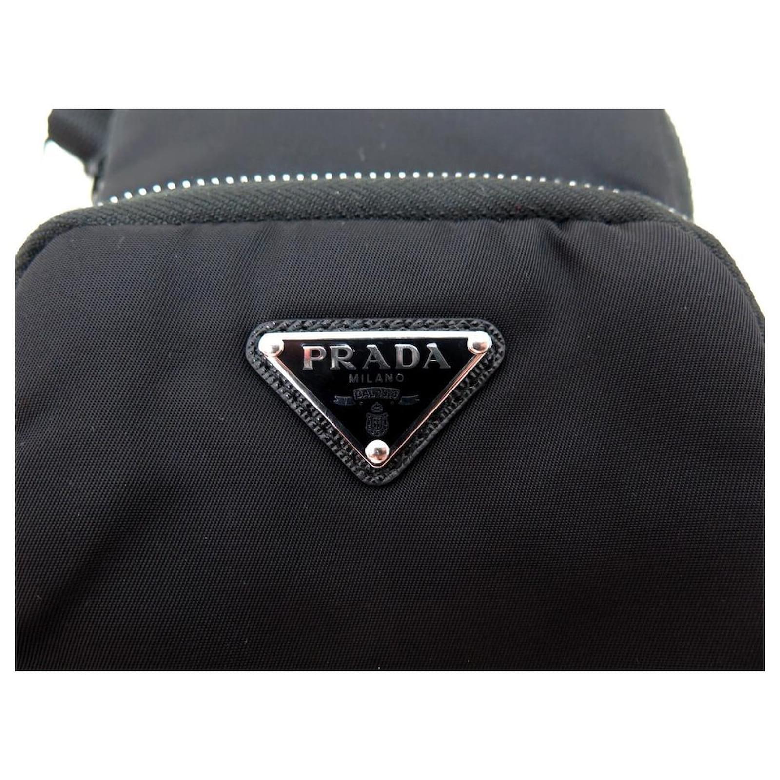 PRADA Pochette crossbody shoulder hand bag purse ｜Product  Code：2101215236715｜BRAND OFF Online Store