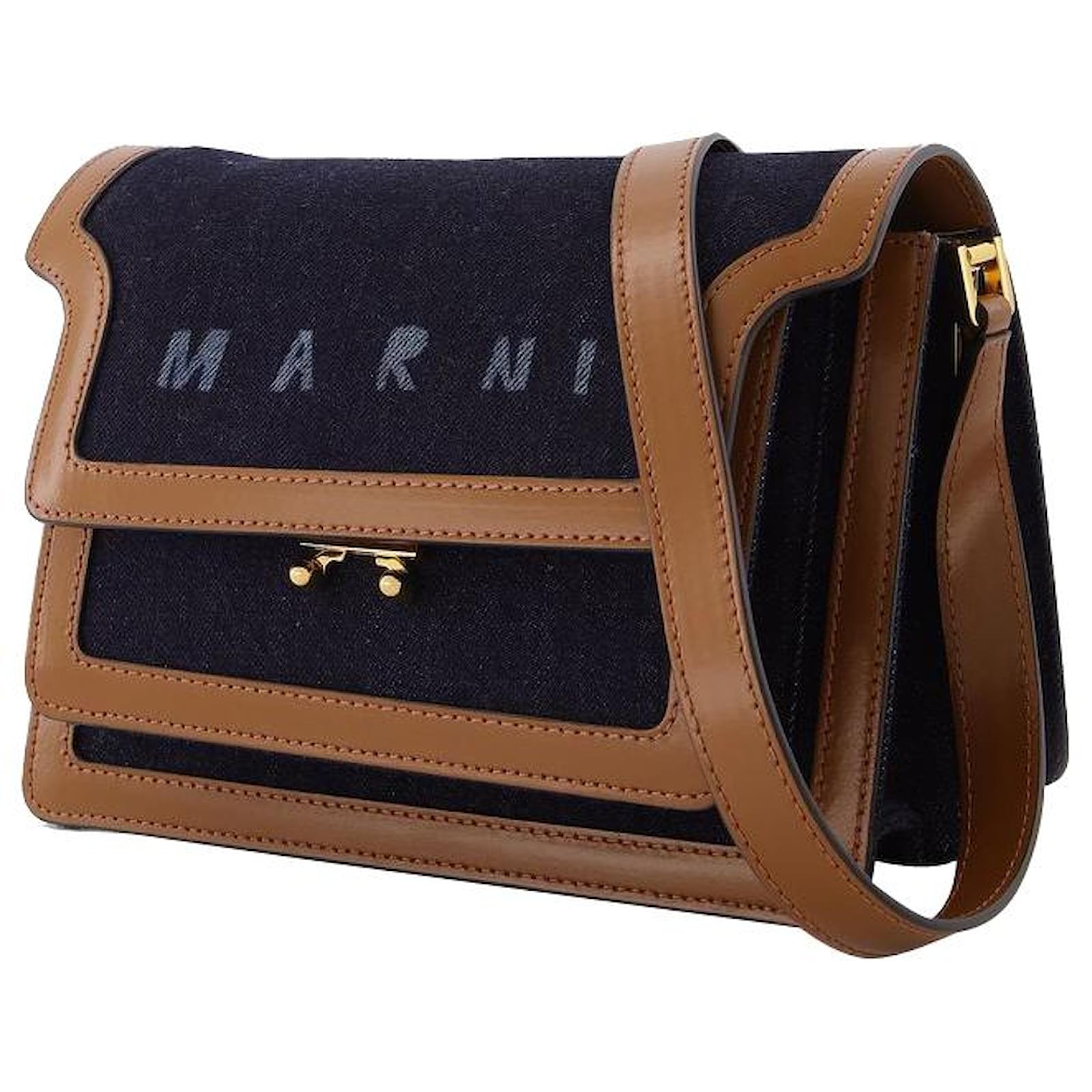 Marni Trunk Medium Leather Shoulder Bag In Moca