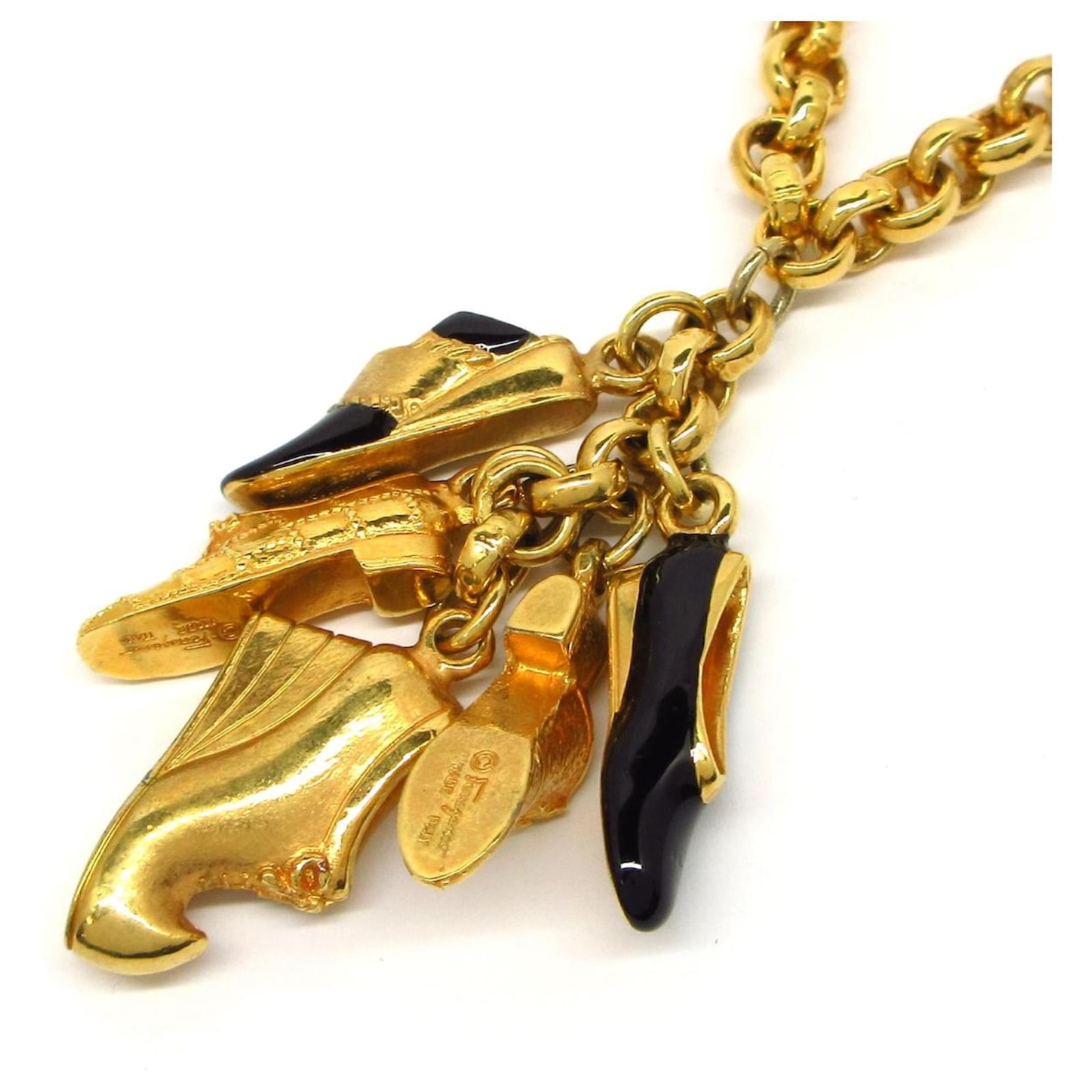 Salvatore Ferragamo Necklace Golden Metal Ref 568007 Joli Closet salvatore-ferragamo-necklace-golden-metal-ref-568007-joli-closet