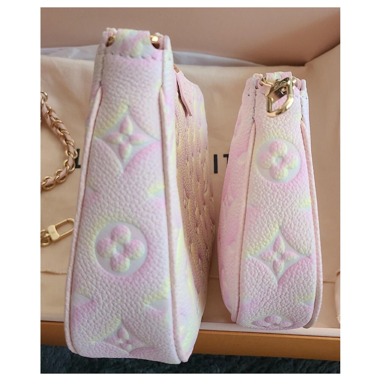 Louis Vuitton Pink Leather Bracelet ref.909651 - Joli Closet