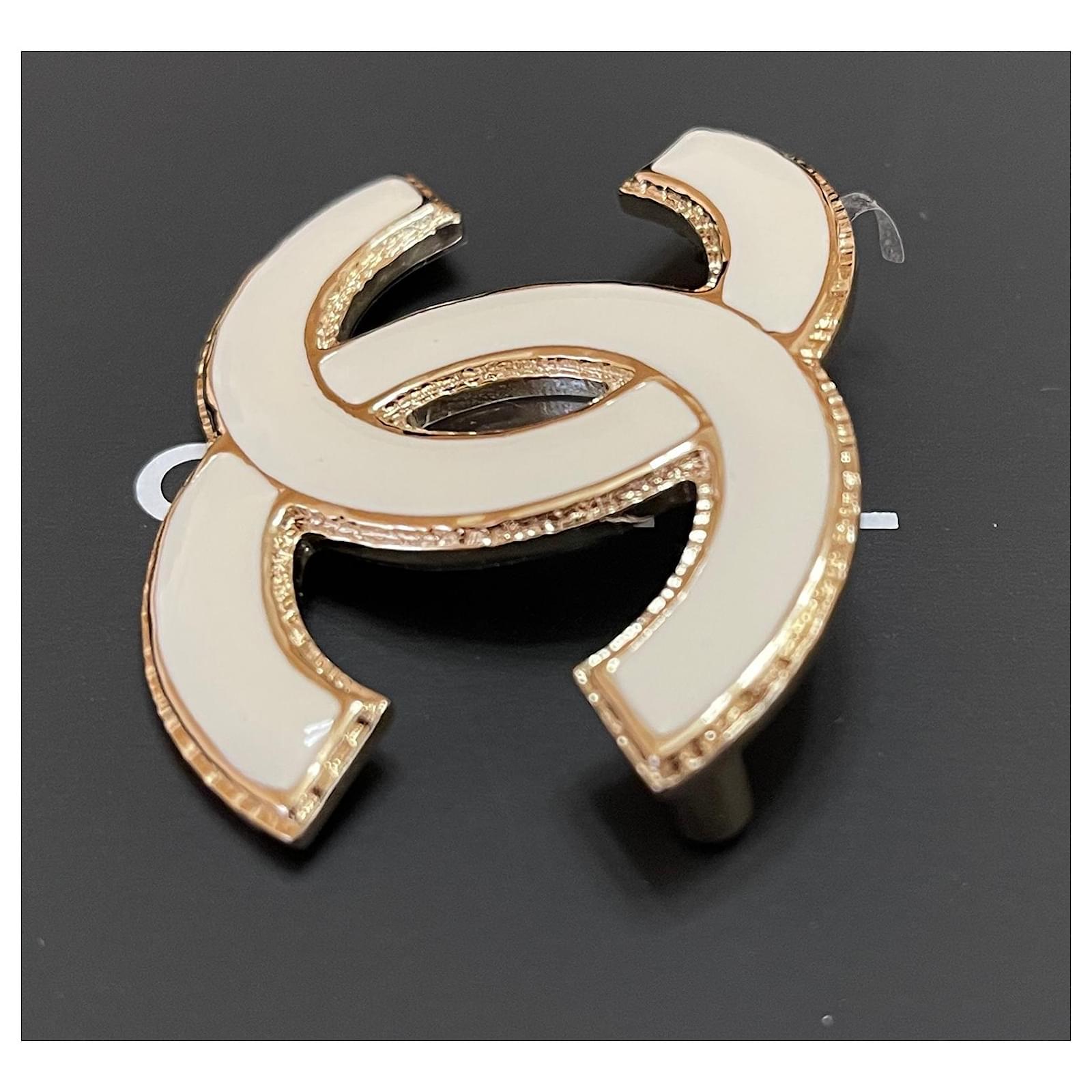 Chanel Large White Enamel CC Logo Gold Tone Metal Brooch Pin ref