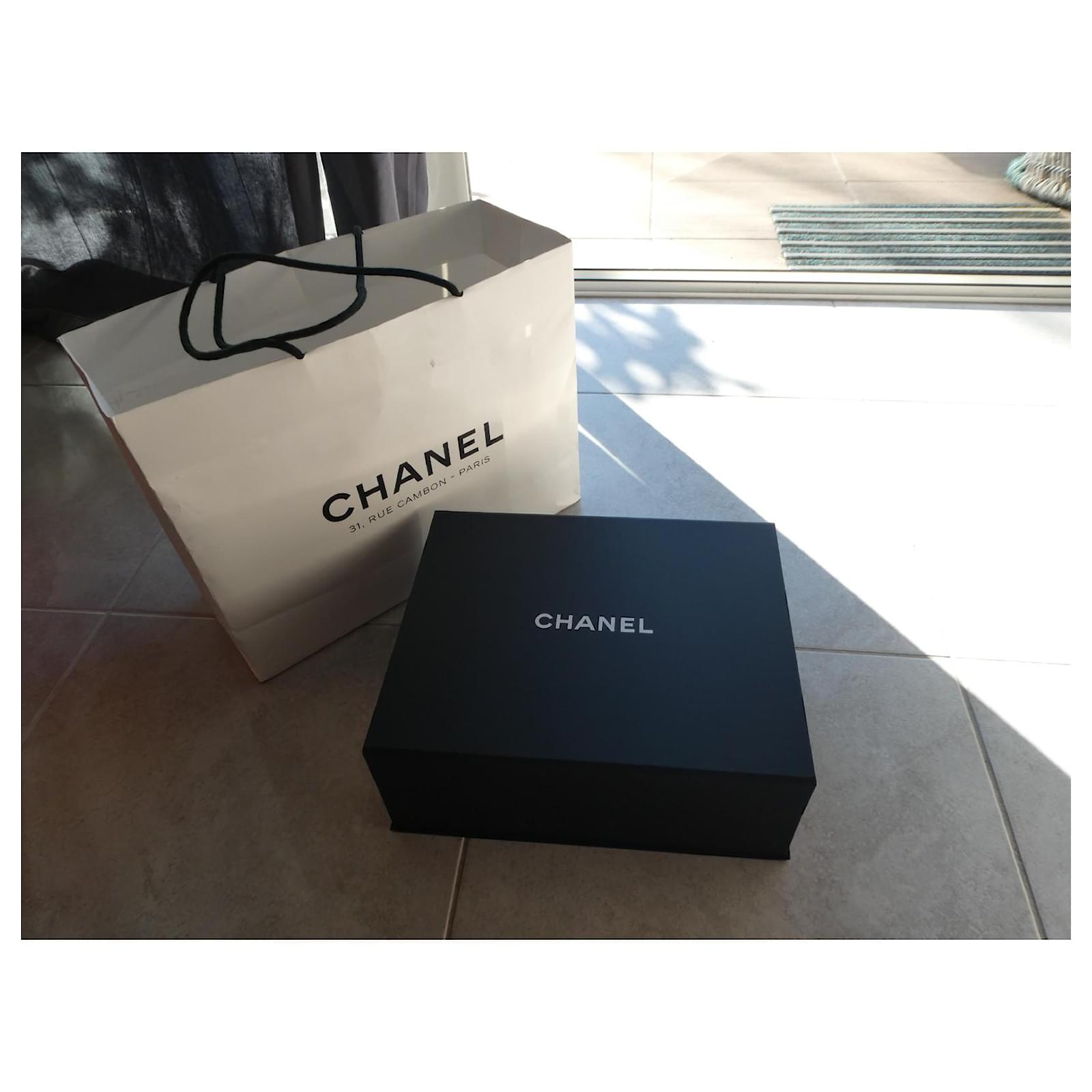 chanel empty box for handbag Black ref.569893 - Joli Closet