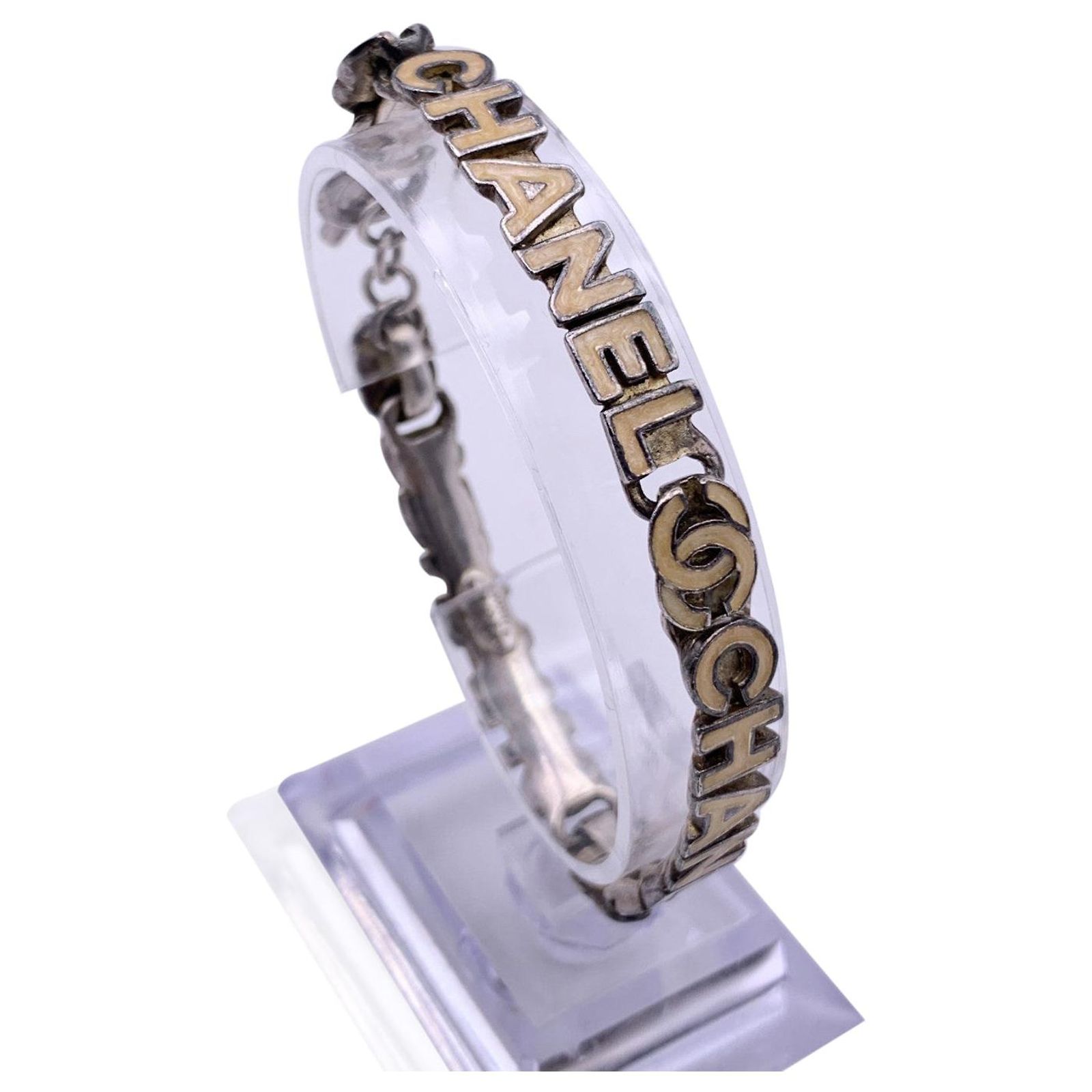 Bracelet Vintage En Métal Argenté Et Émail Rouge - Bijou Rétro En Bon État